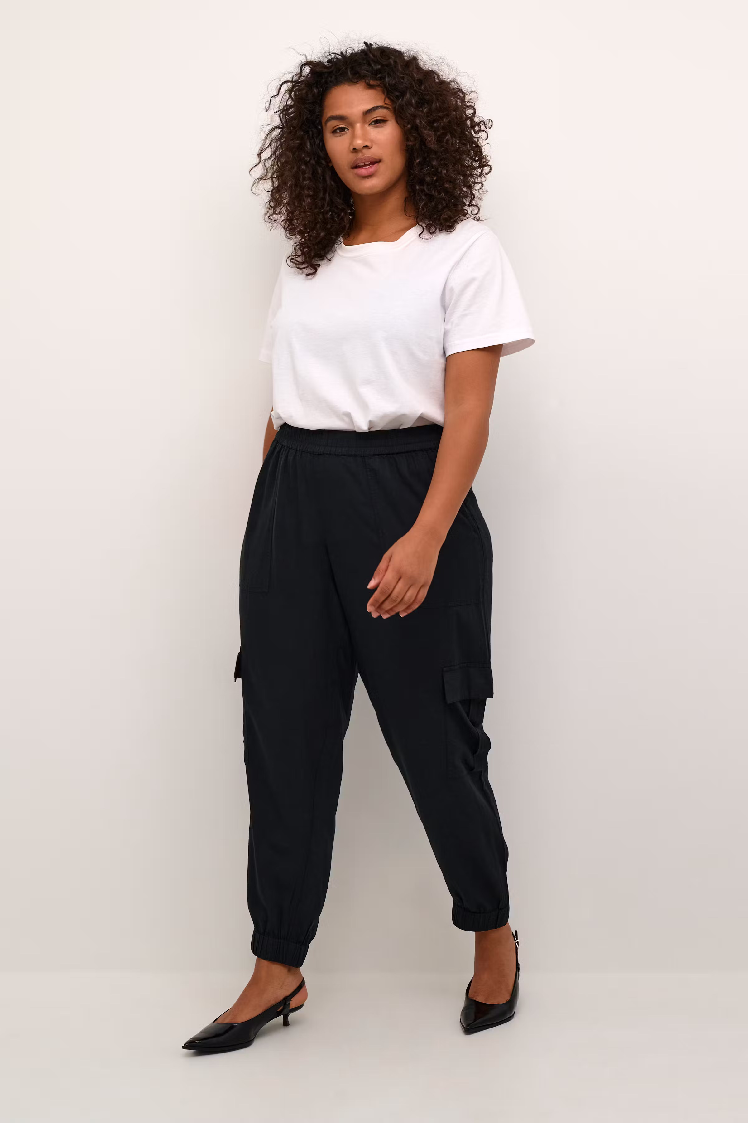 KCmille Cargo Linnen broek LOOKBOOK FRONT 10582219-100121