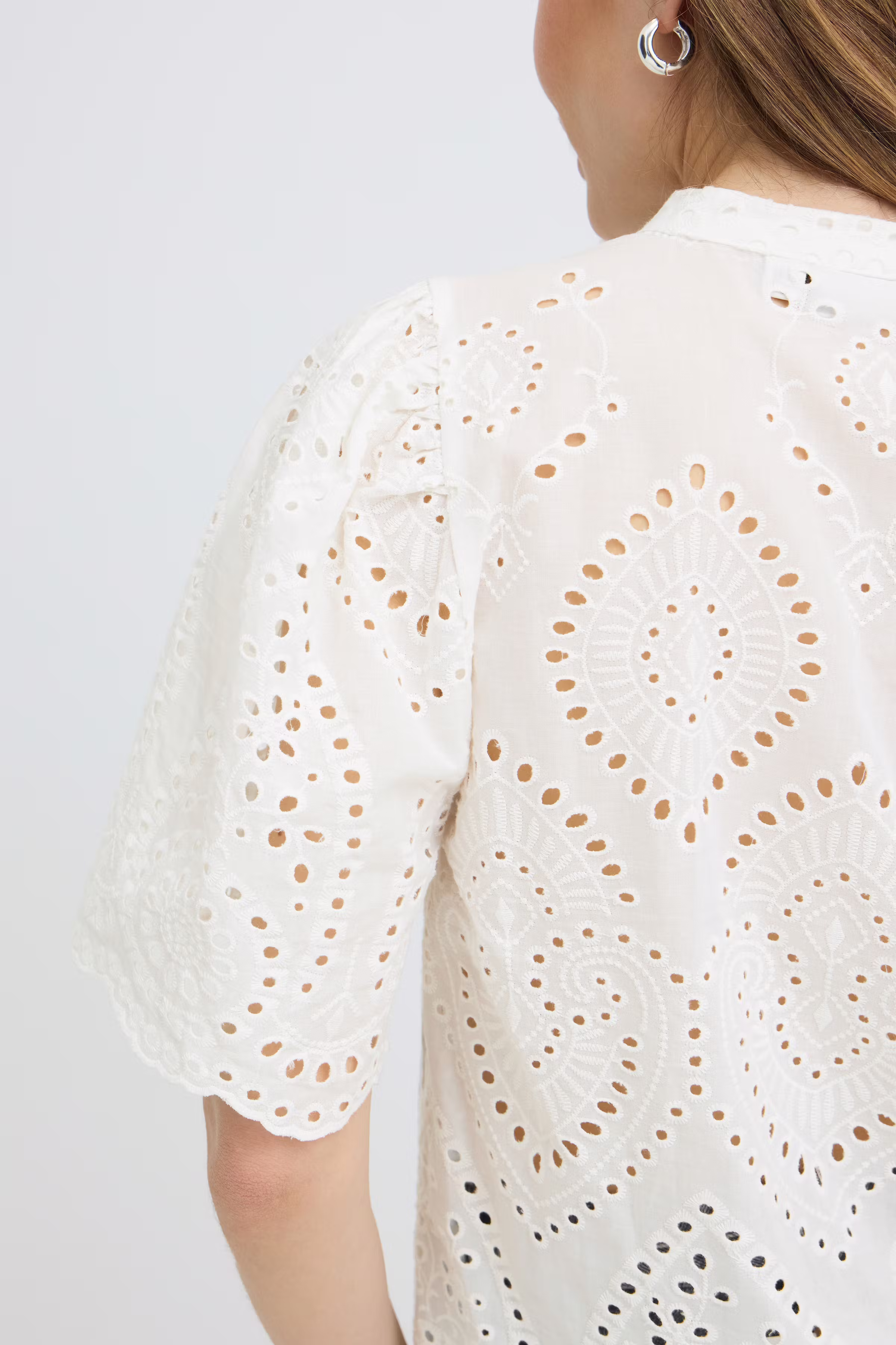 PZCILJA Bluse LOOKBOOK DETAIL 50210485-114201