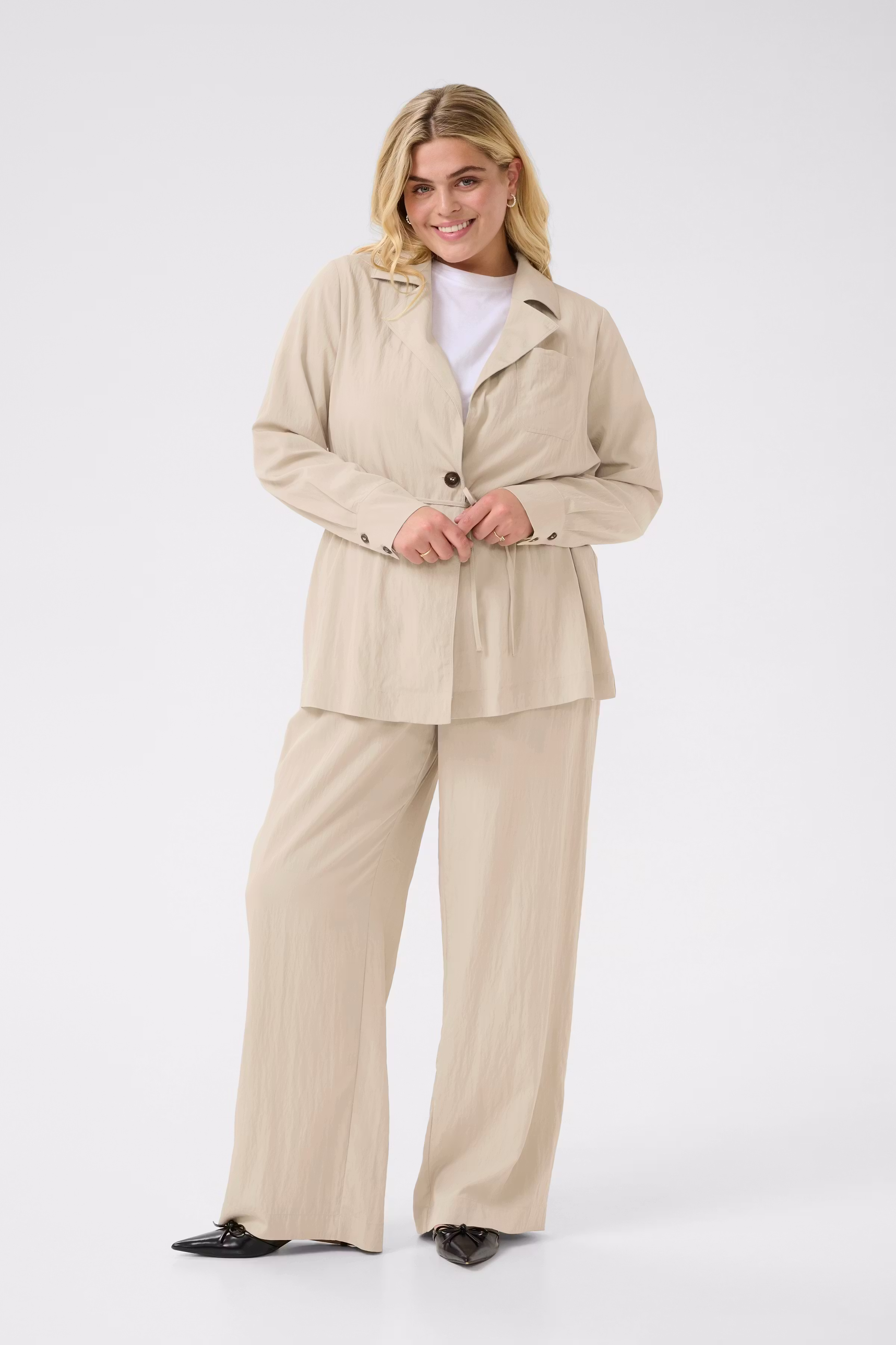 KCtrina Skjorte LOOKBOOK FRONT 10583072-151305