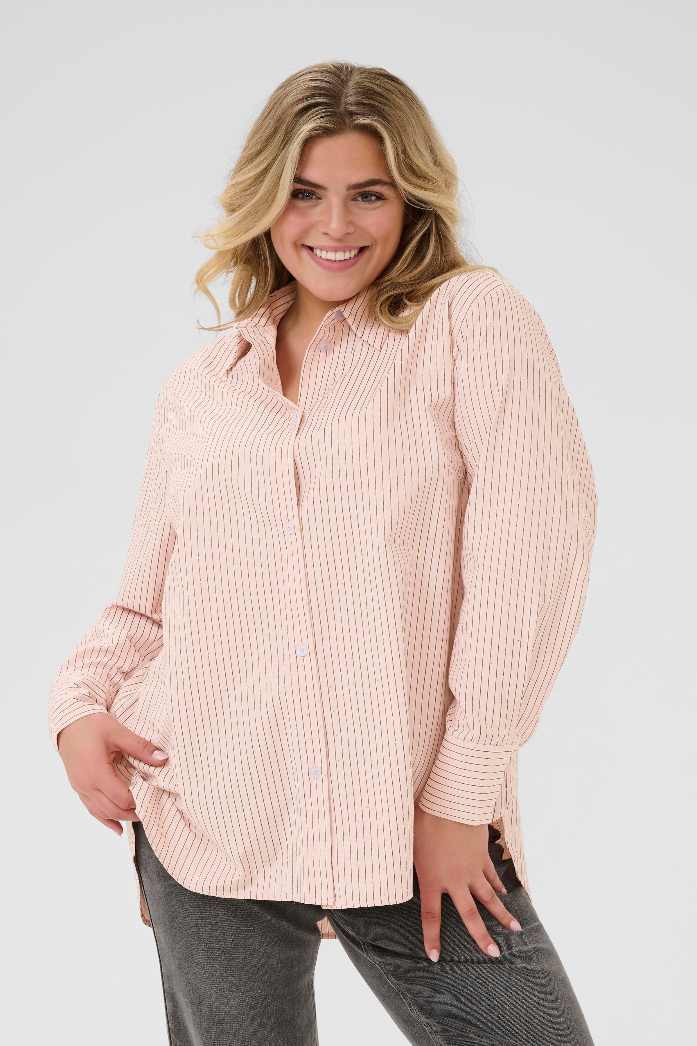 KCvicta Shirt LOOKBOOK FRONT 10583587-108233