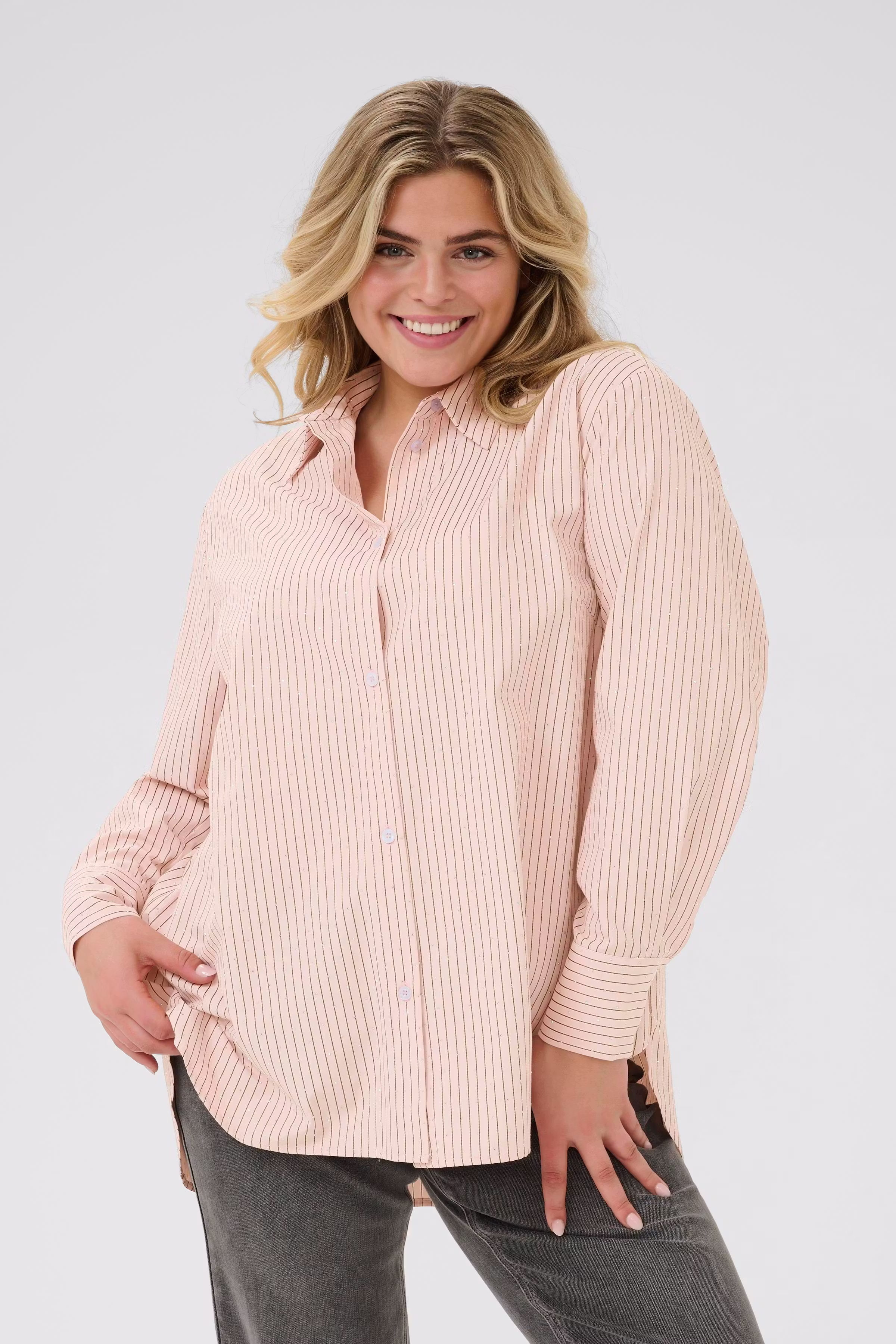 KCvicta Hemd LOOKBOOK FRONT 10583587-108233