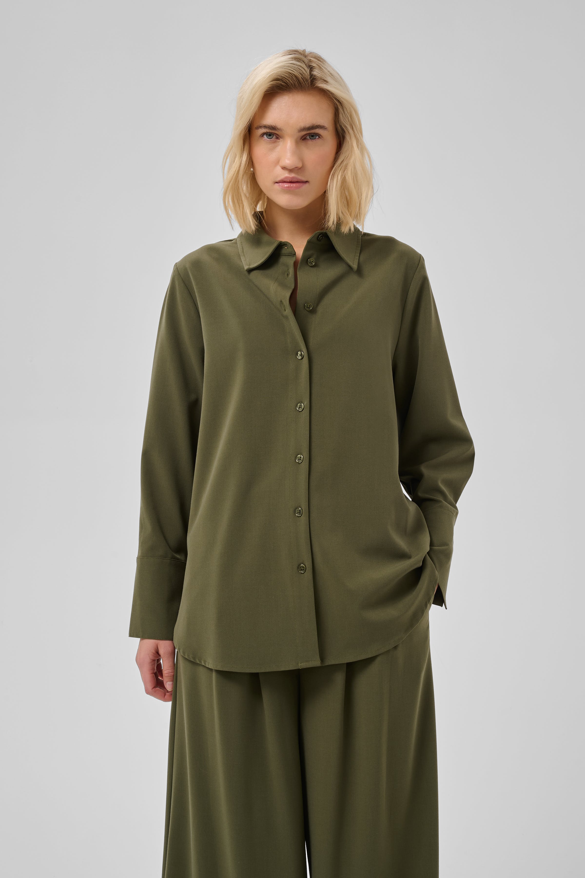 MWHace Hemd LOOKBOOK FRONT 10705653-190515