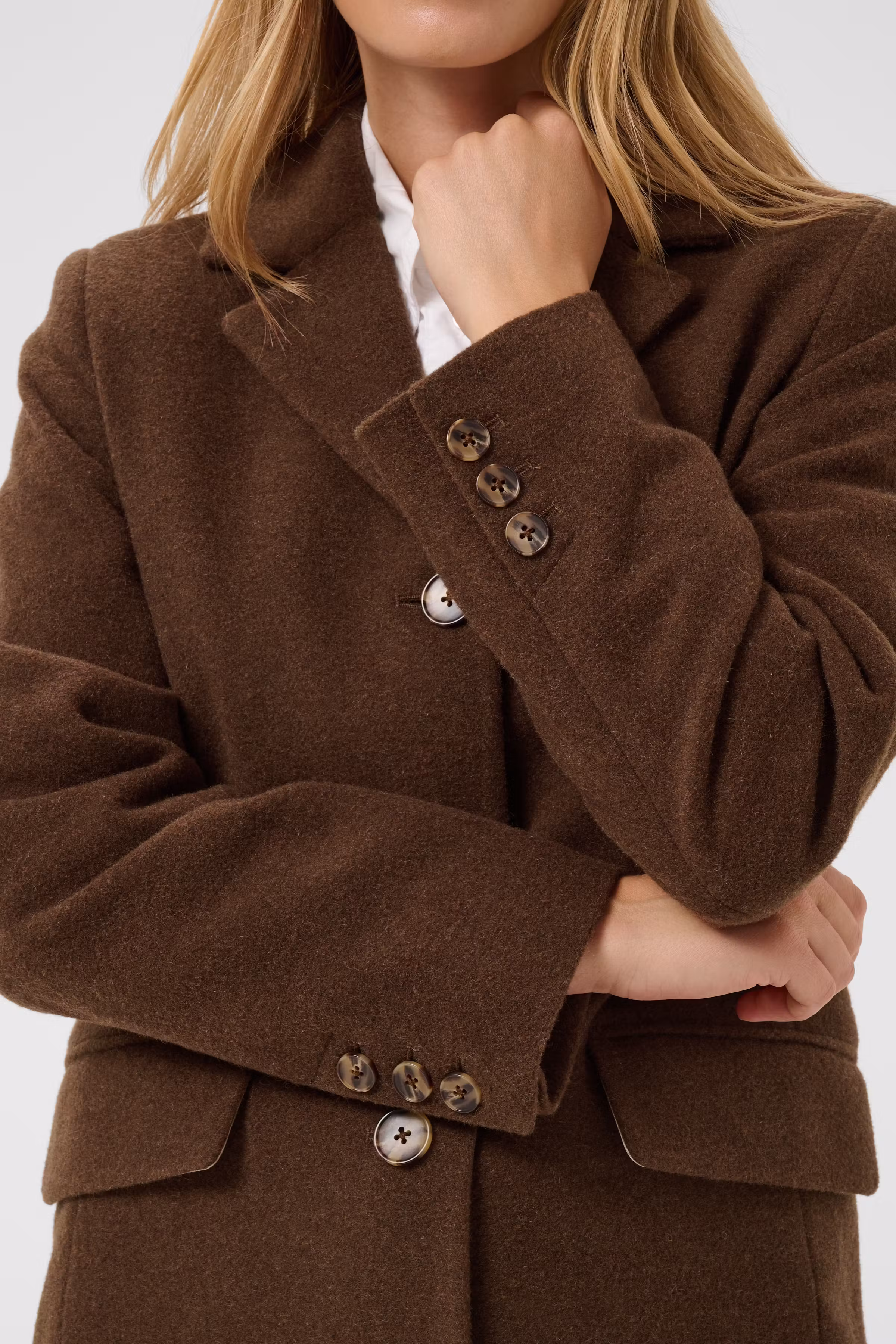 CecilPW Mantel LOOKBOOK DETAIL 30310638-1912231