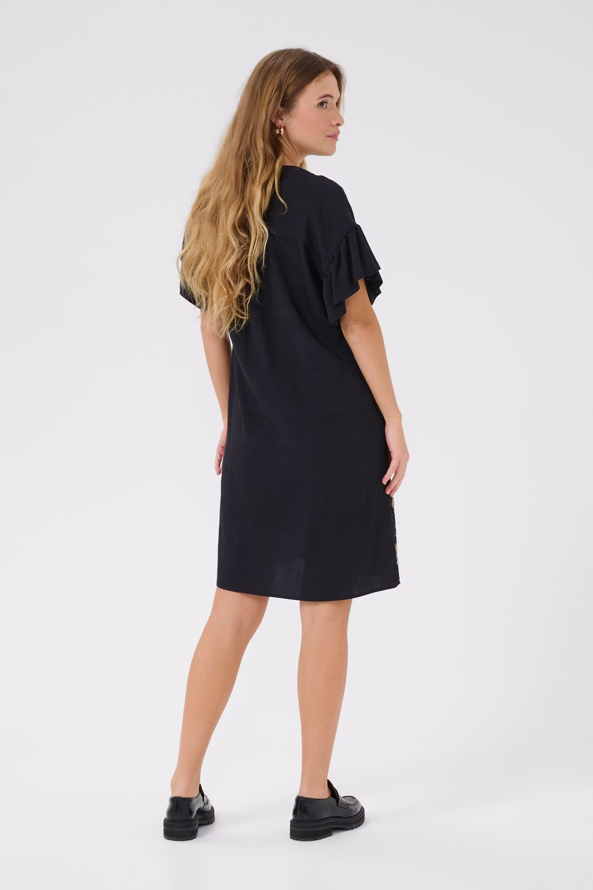 CUpop Kleid LOOKBOOK BACK 50112319-194011