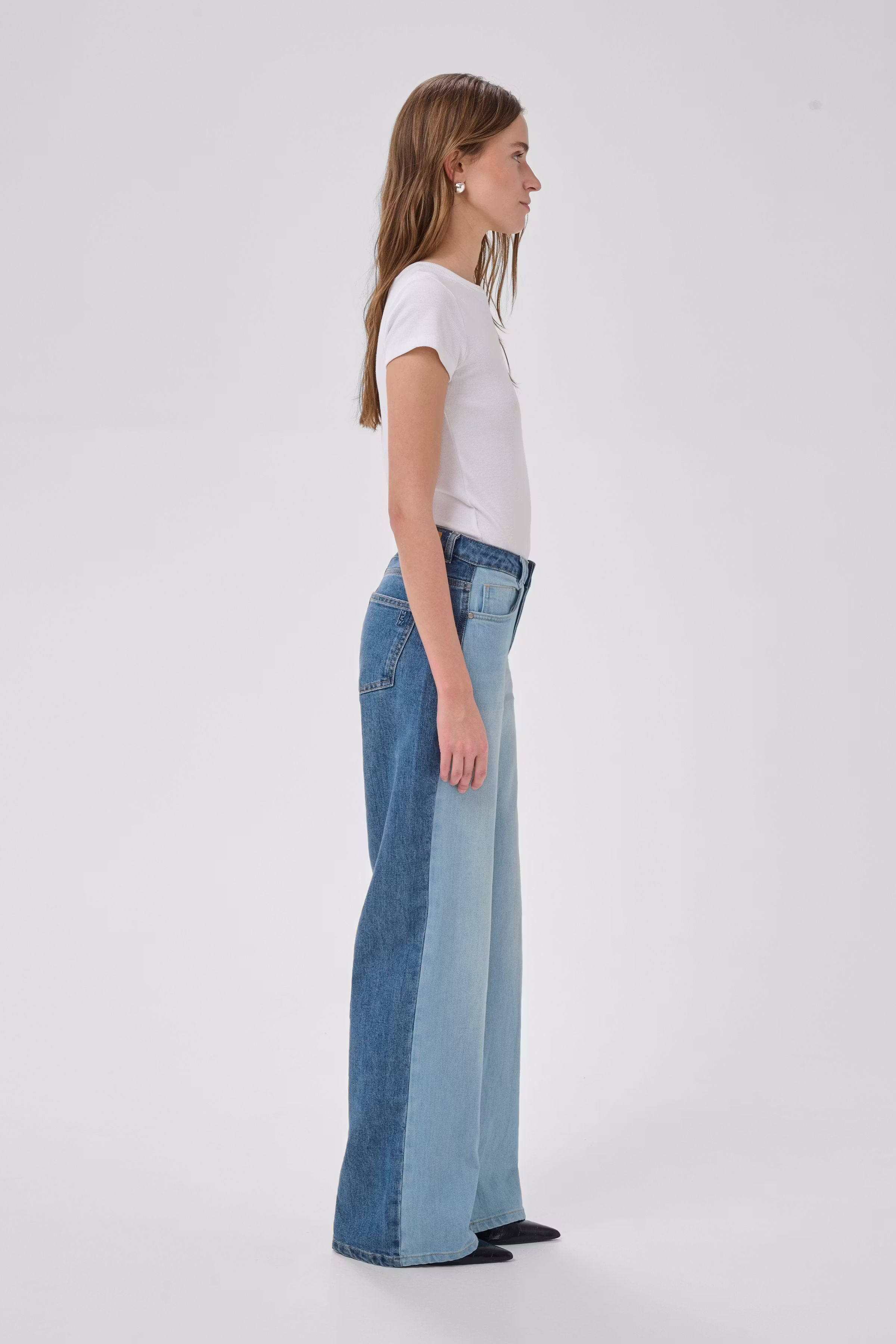 MWLouis Wide jeans LOOKBOOK DETAIL 10705479-100051