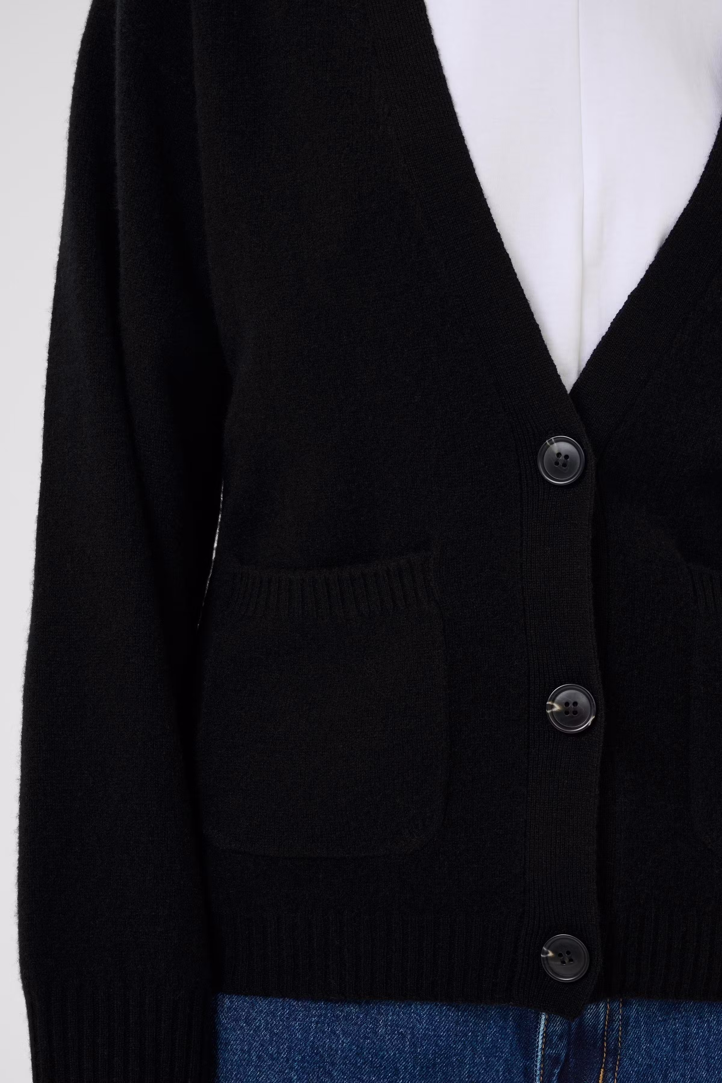 KBAnemone Cardigan i 100% uld LOOKBOOK DETAIL 10105774-194008