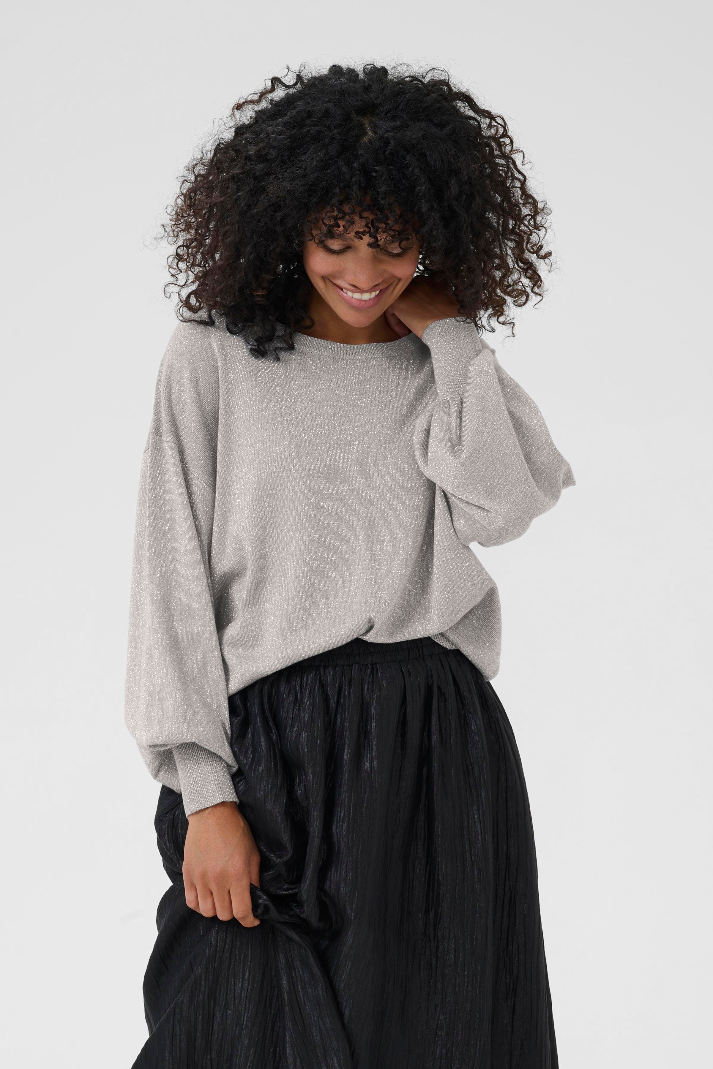 KAregina Glimmerpullover LOOKBOOK FRONT 10507977-106667