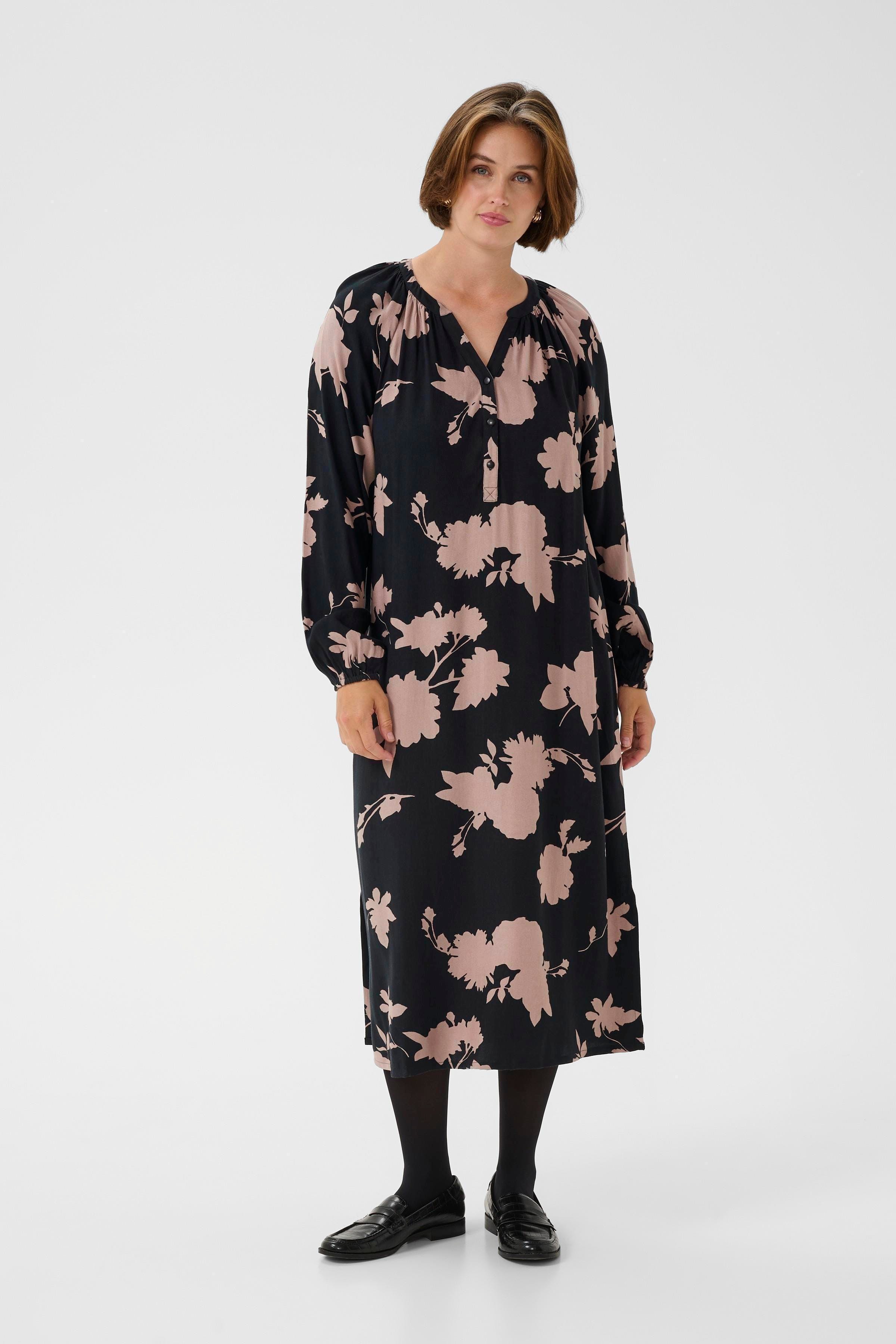 BPelisa Kleid LOOKBOOK FRONT 40200046-108651