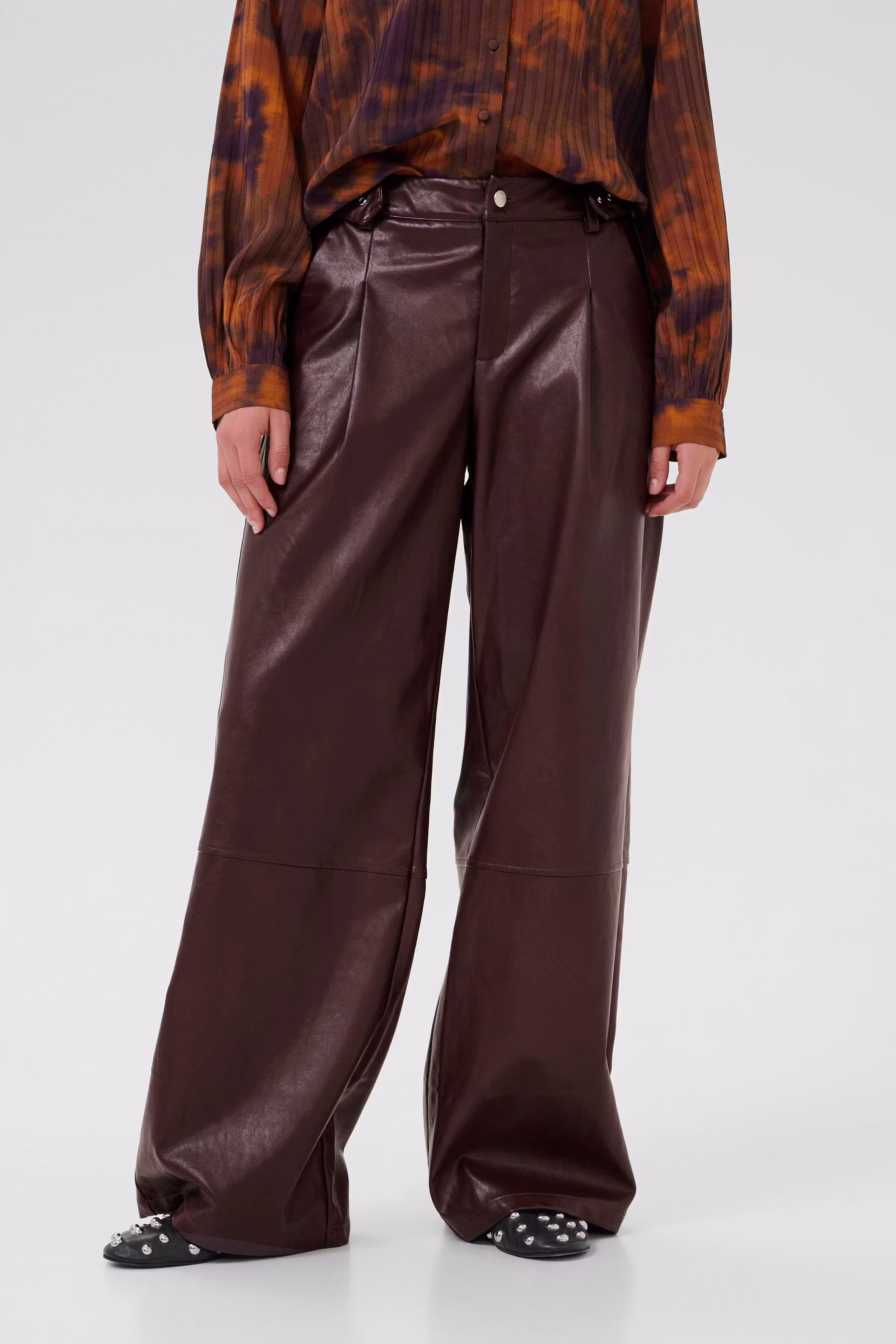 CUlilli bukser i imiteret læder LOOKBOOK FRONT 50112252-191625