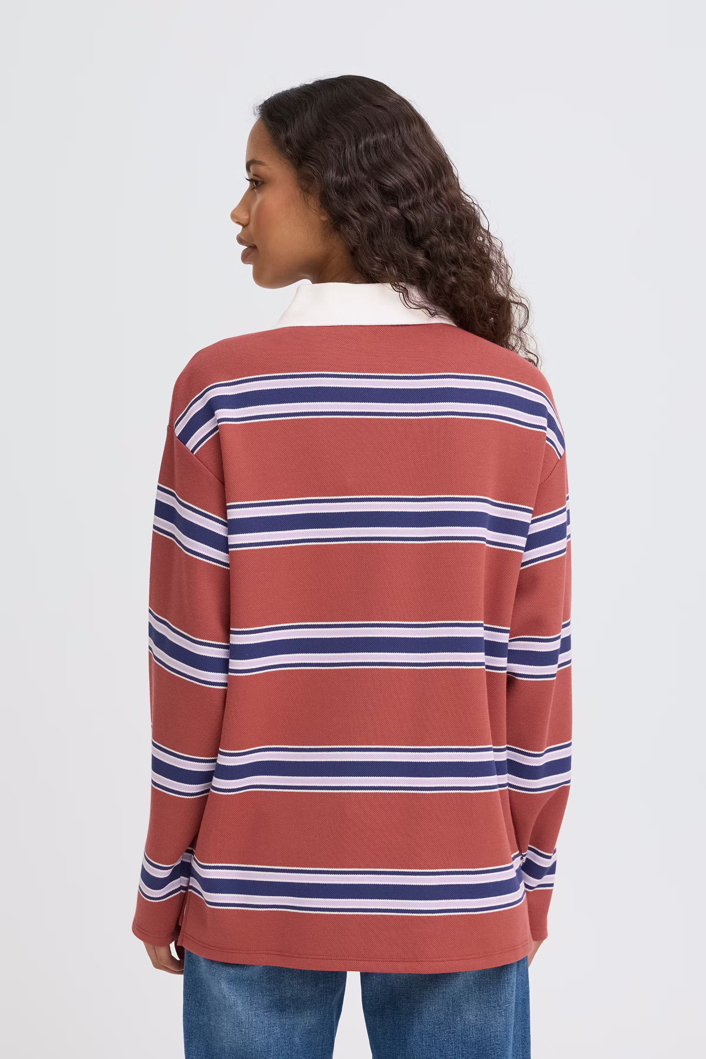 IHOPHIA Pikè LOOKBOOK BACK 20125021-900003483