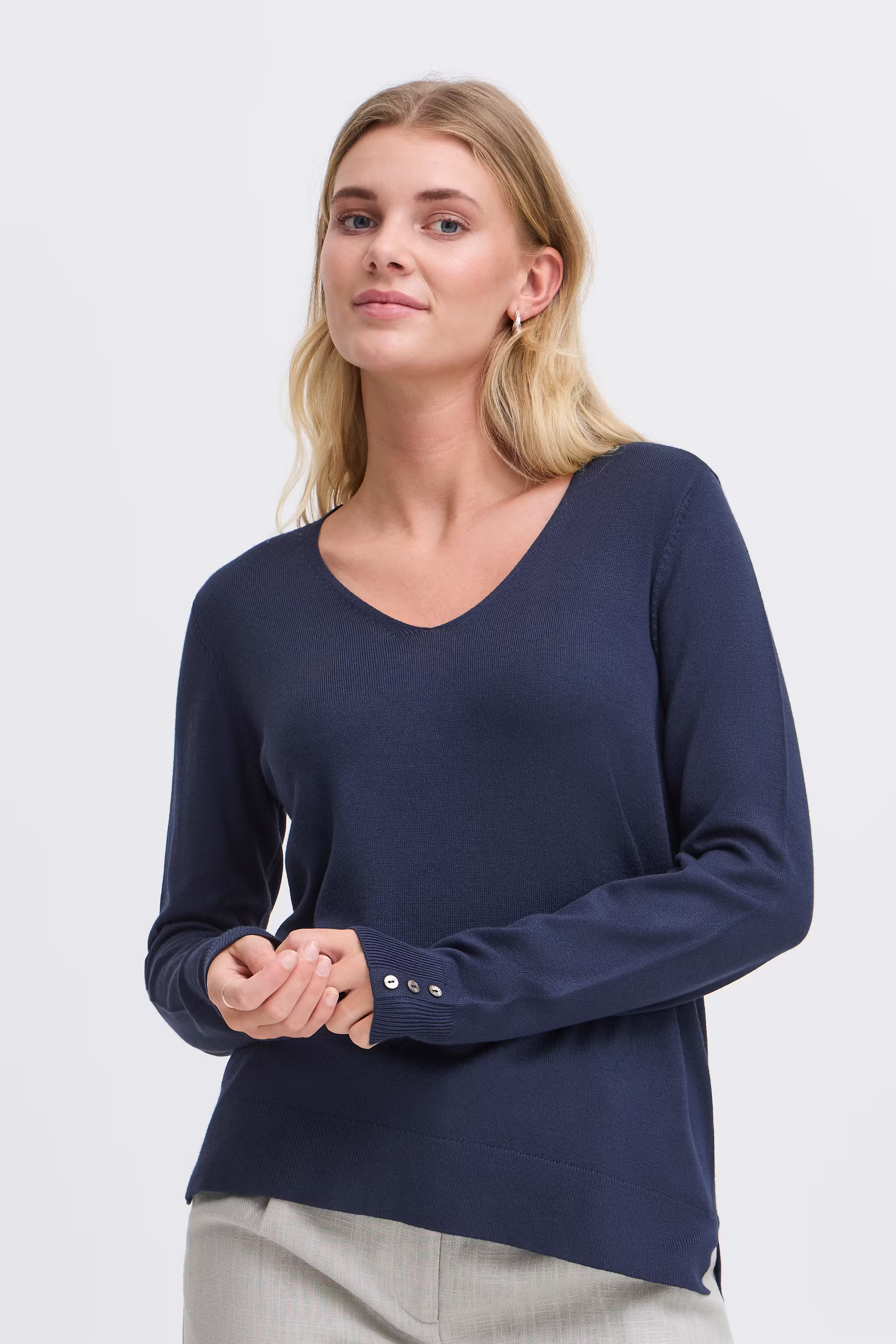 FRCLIA Pullover LOOKBOOK FRONT 20615484-193923