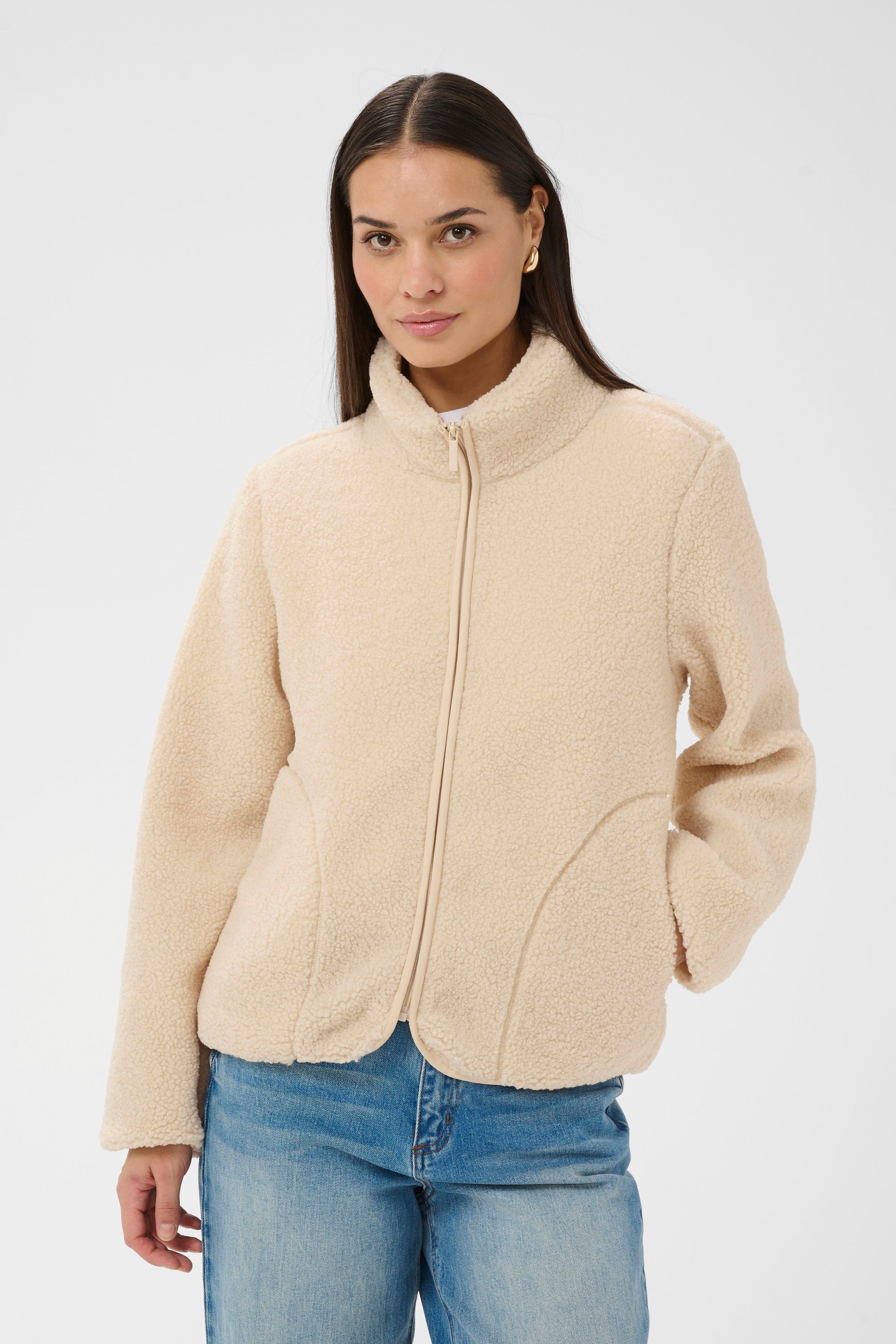 KAally Fleece LOOKBOOK FRONT 10511206-120601