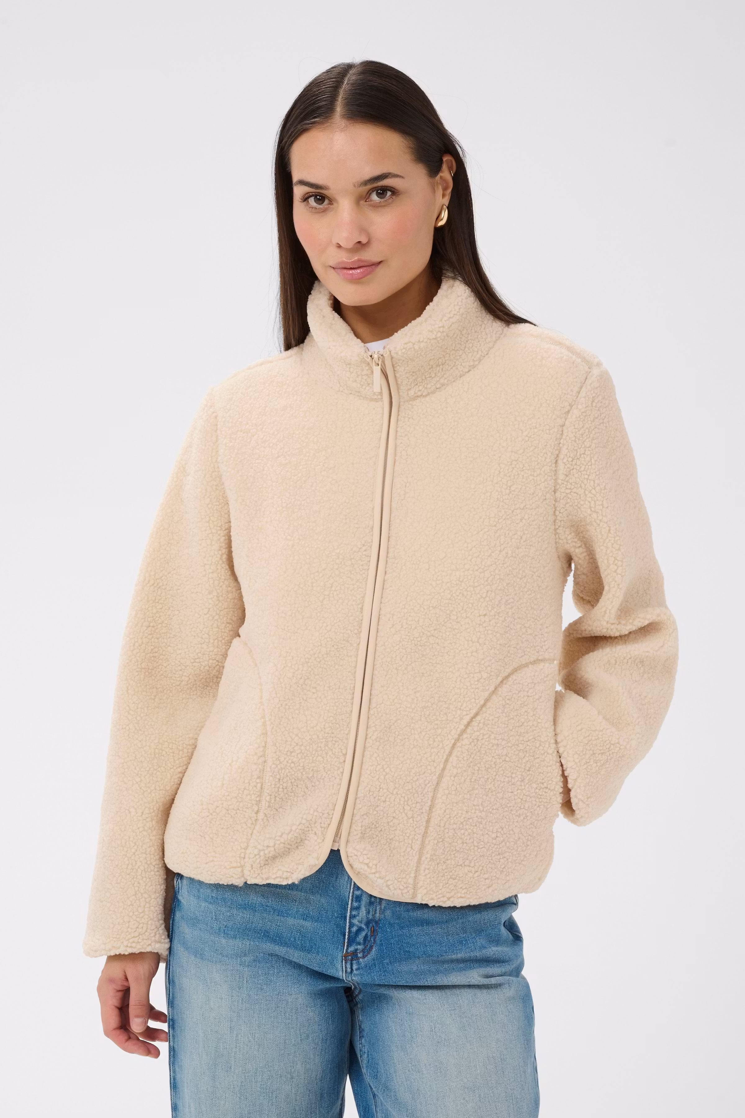KAally Fleece LOOKBOOK FRONT 10511206-120601