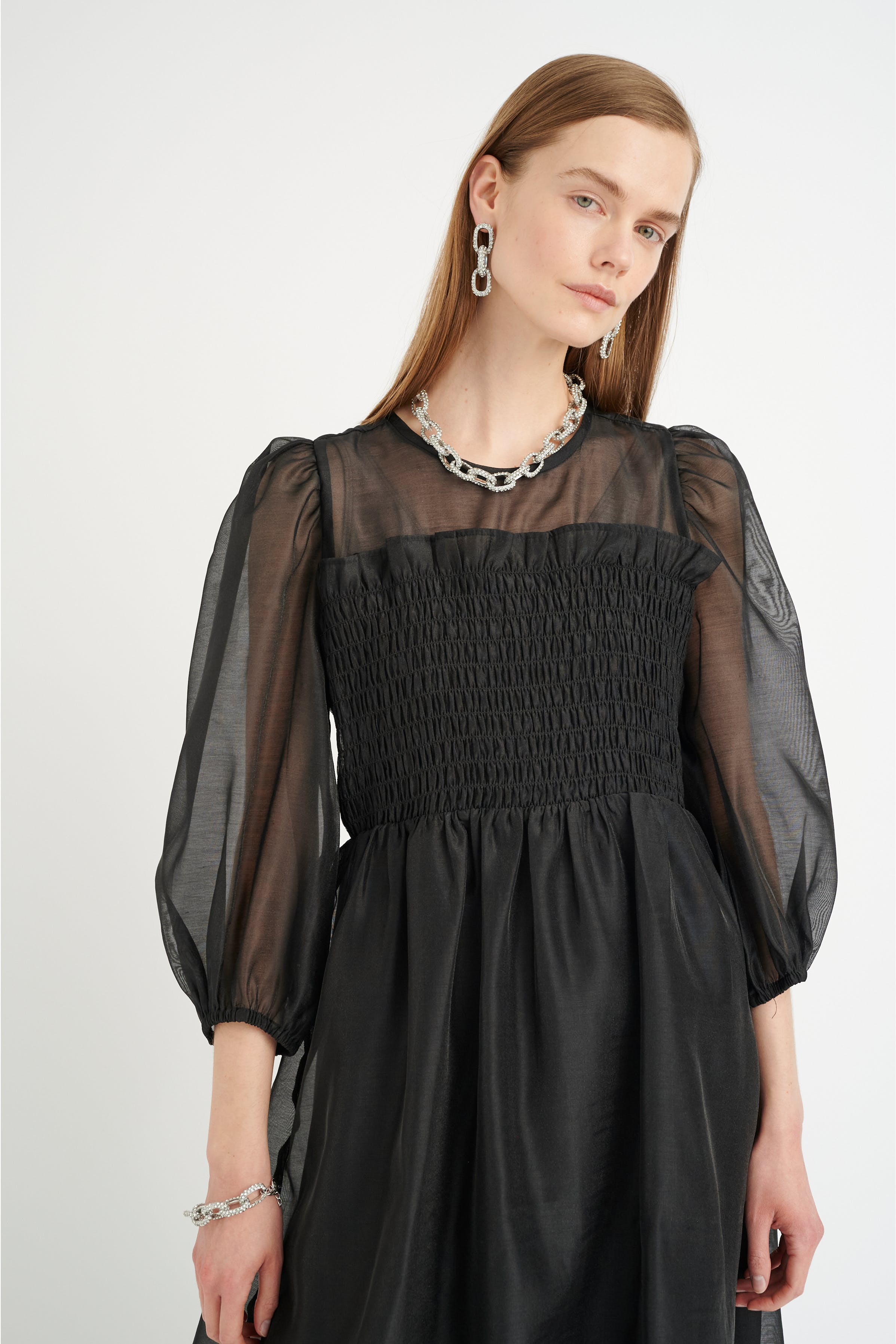 FuraiIW Kleid LOOKBOOK FRONT 30107733-194008