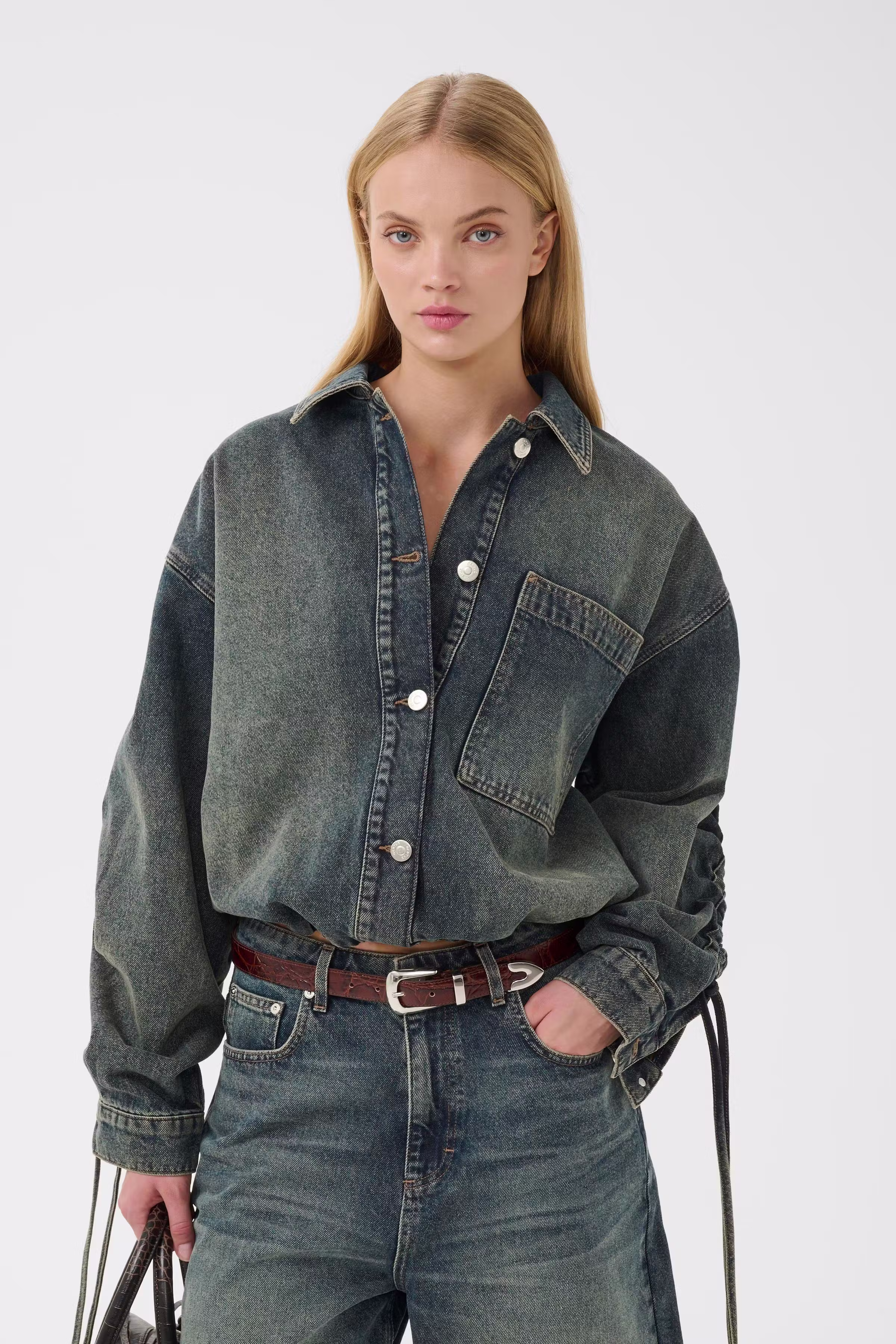 GZsusara Denim jack LOOKBOOK FRONT 10911341-109592