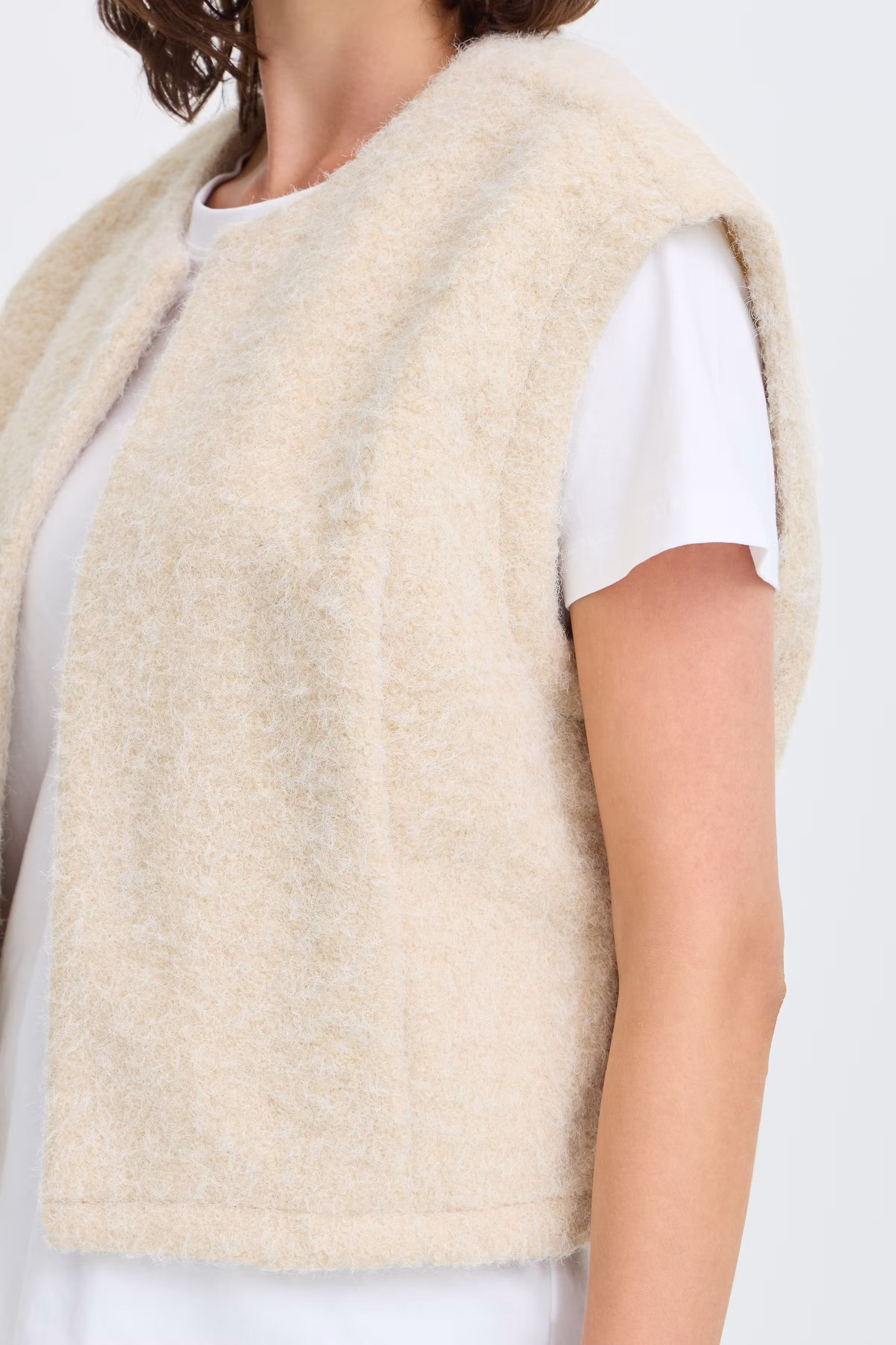 FRWISTERA Vest LOOKBOOK DETAIL 20618679-141107