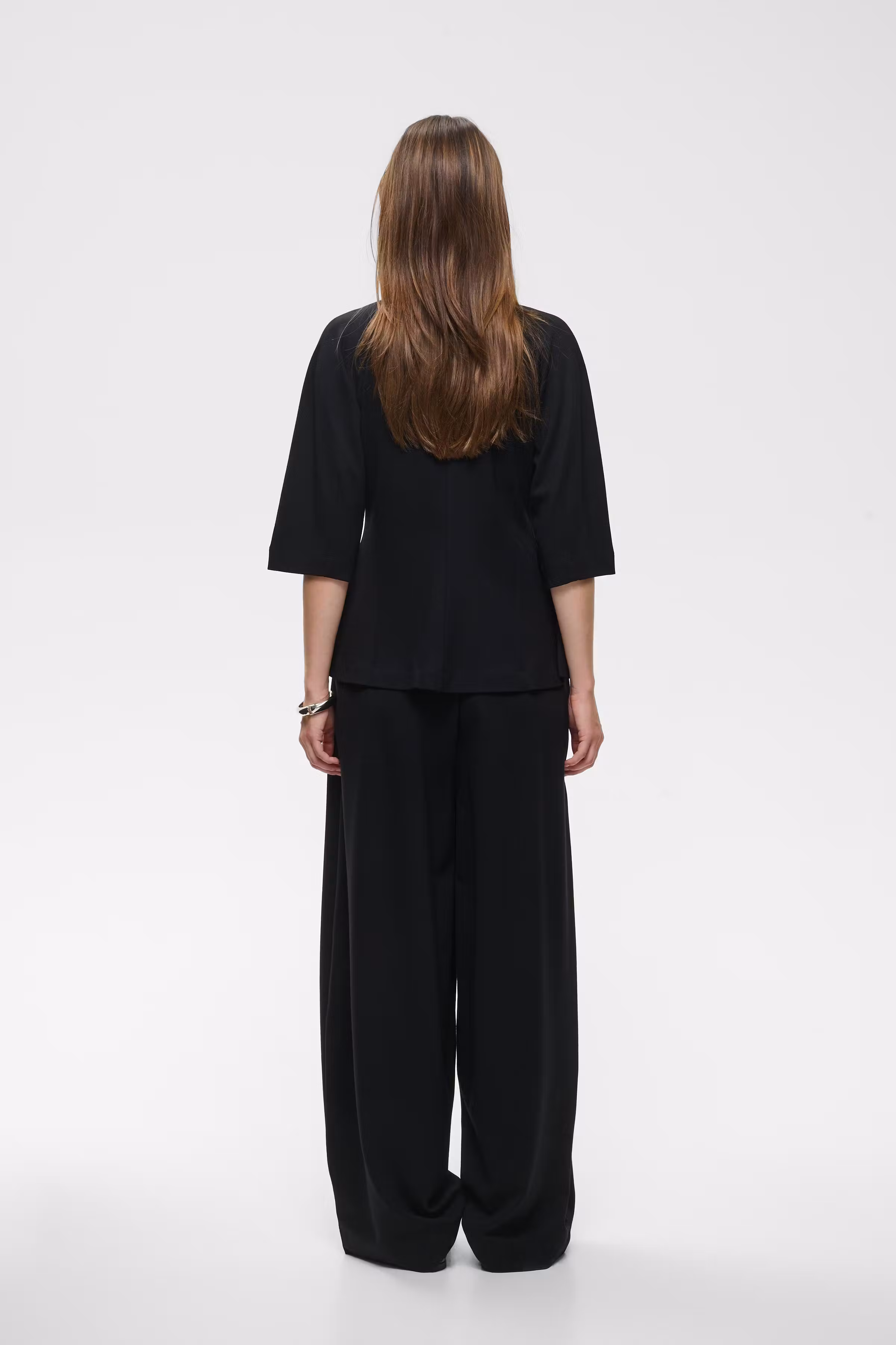 SYRRENAIW Bluse LOOKBOOK BACK 30113436-194008