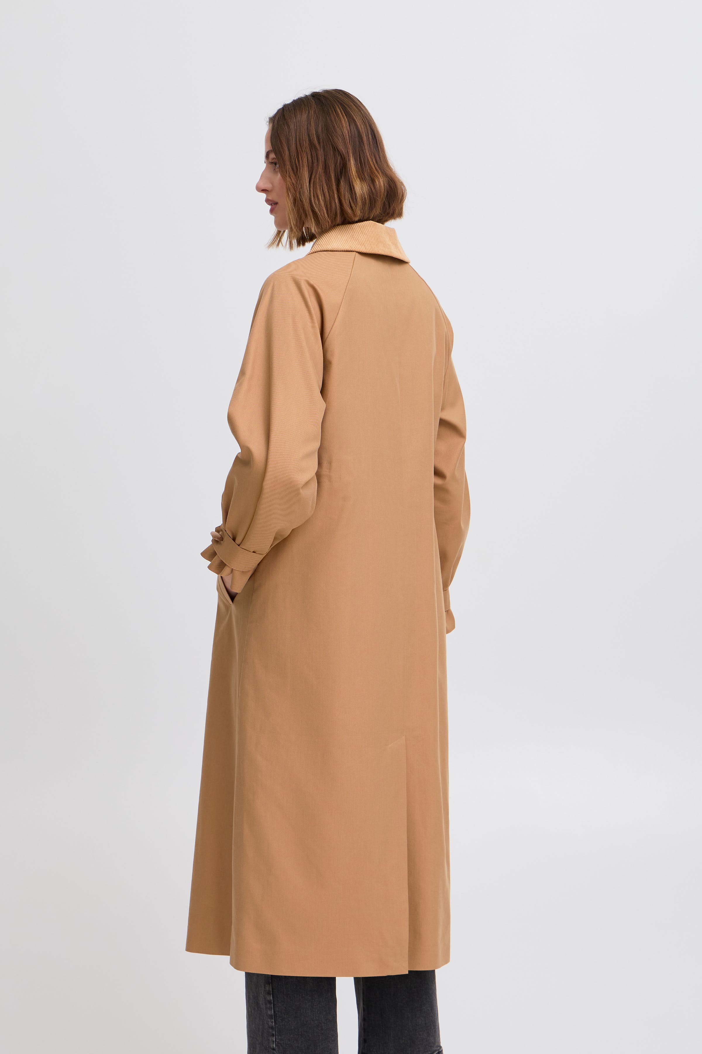 IRFIKA Jacke LOOKBOOK BACK 20122331-171327