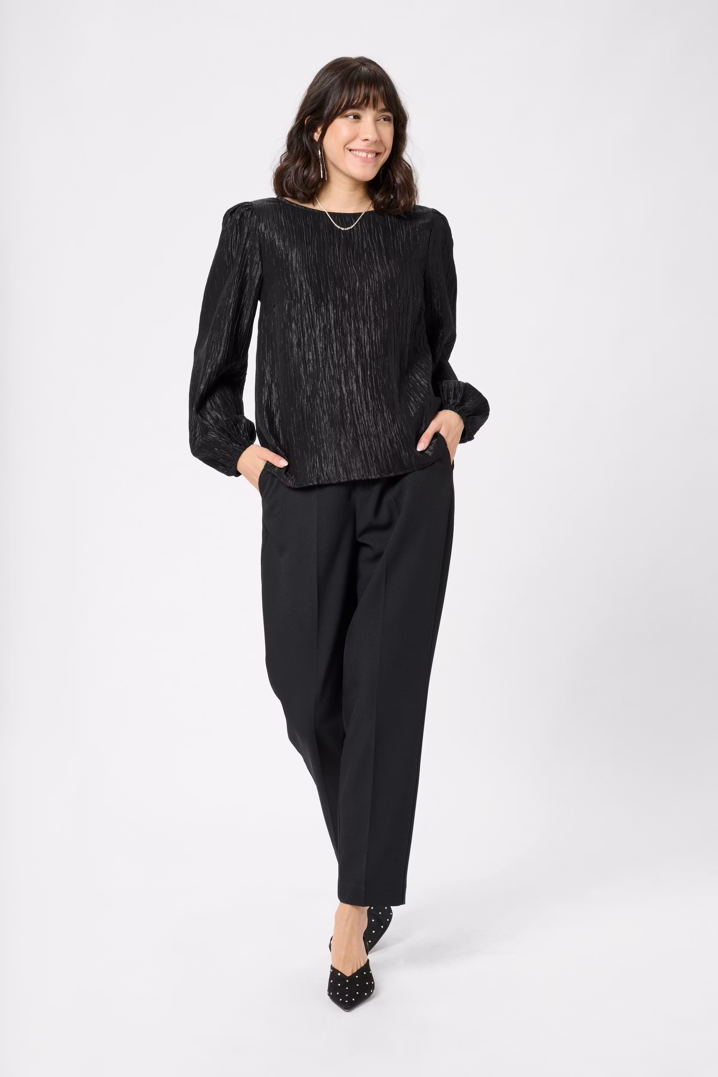 KArizz Bluse LOOKBOOK FRONT 10510942-100121