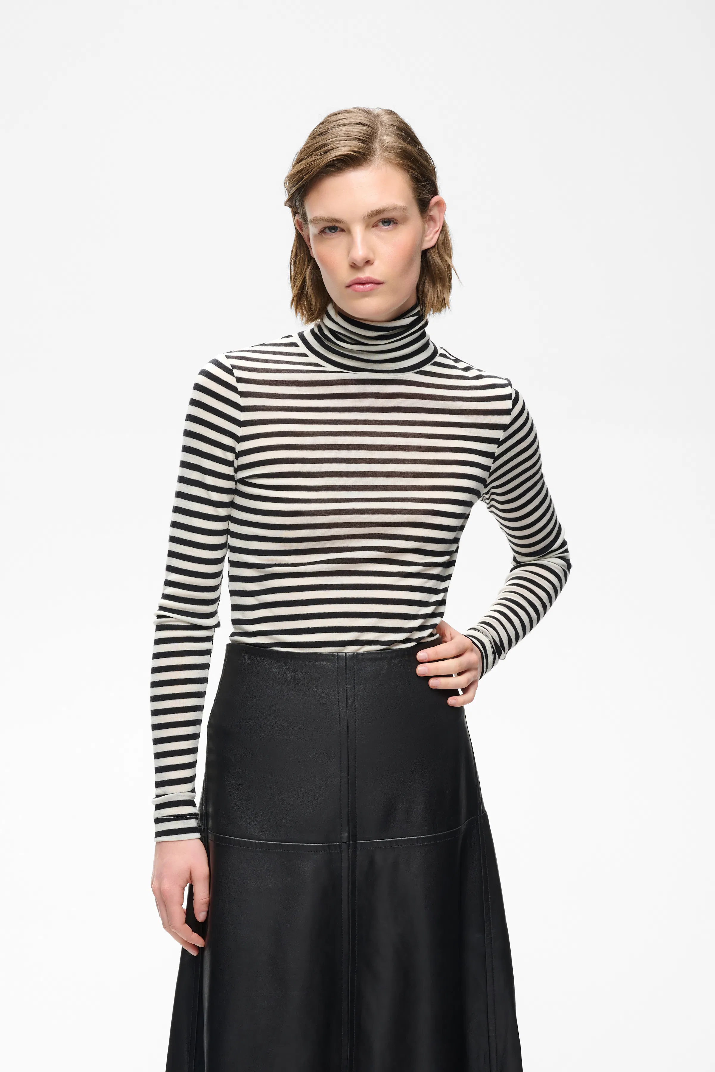 FangIW Ull T-shirt LOOKBOOK FRONT 30106097-303487