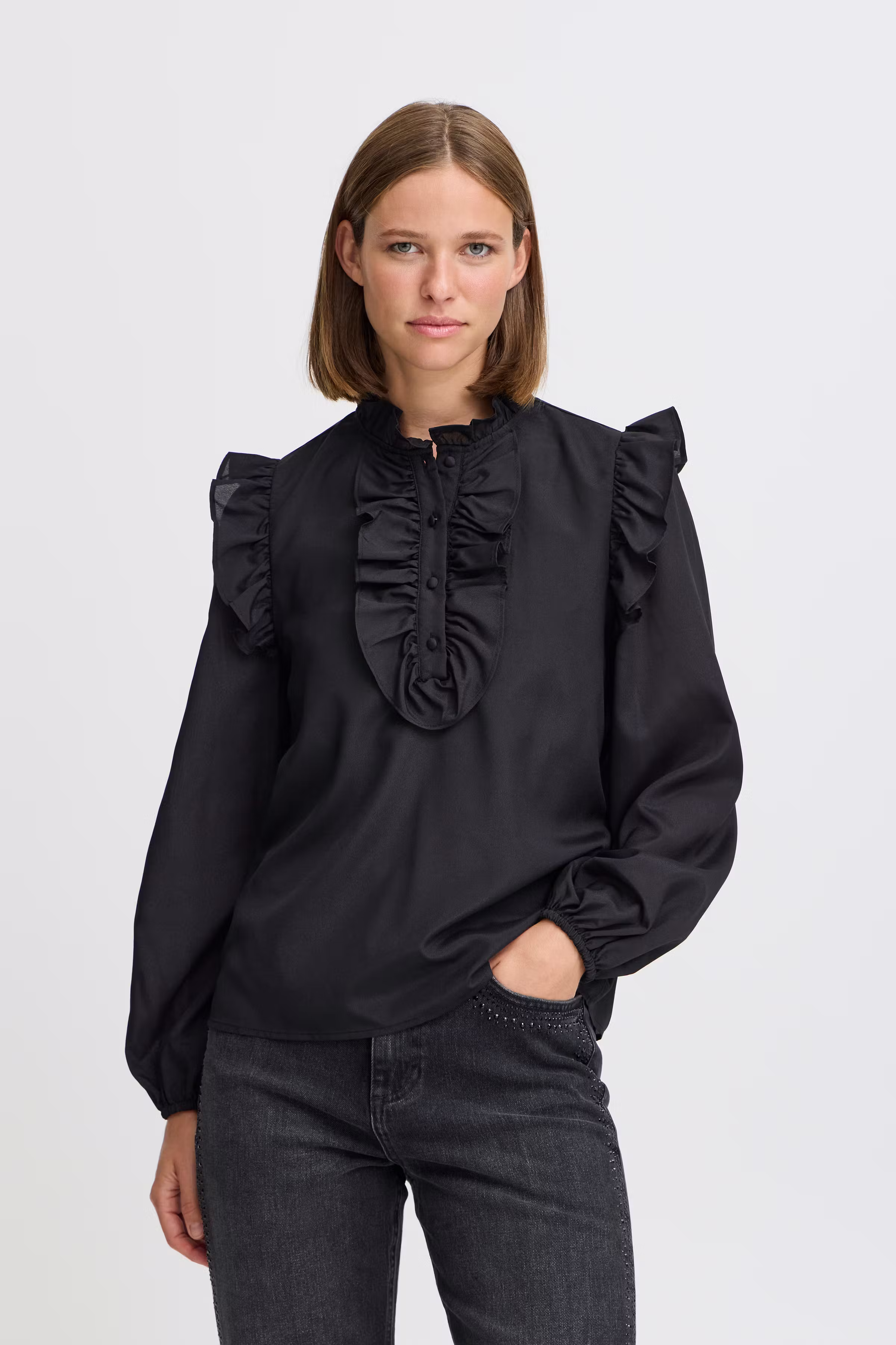 BYHANIKO Hemd LOOKBOOK FRONT 20815517-200451