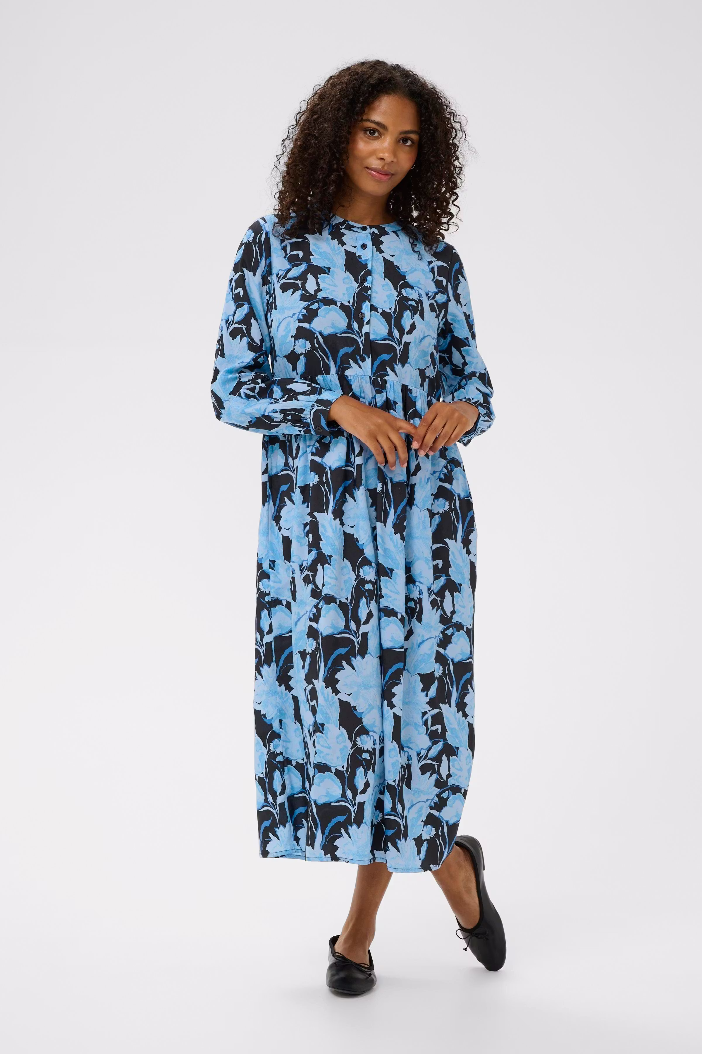 KAsasia Kleid LOOKBOOK FRONT 10511180-108753