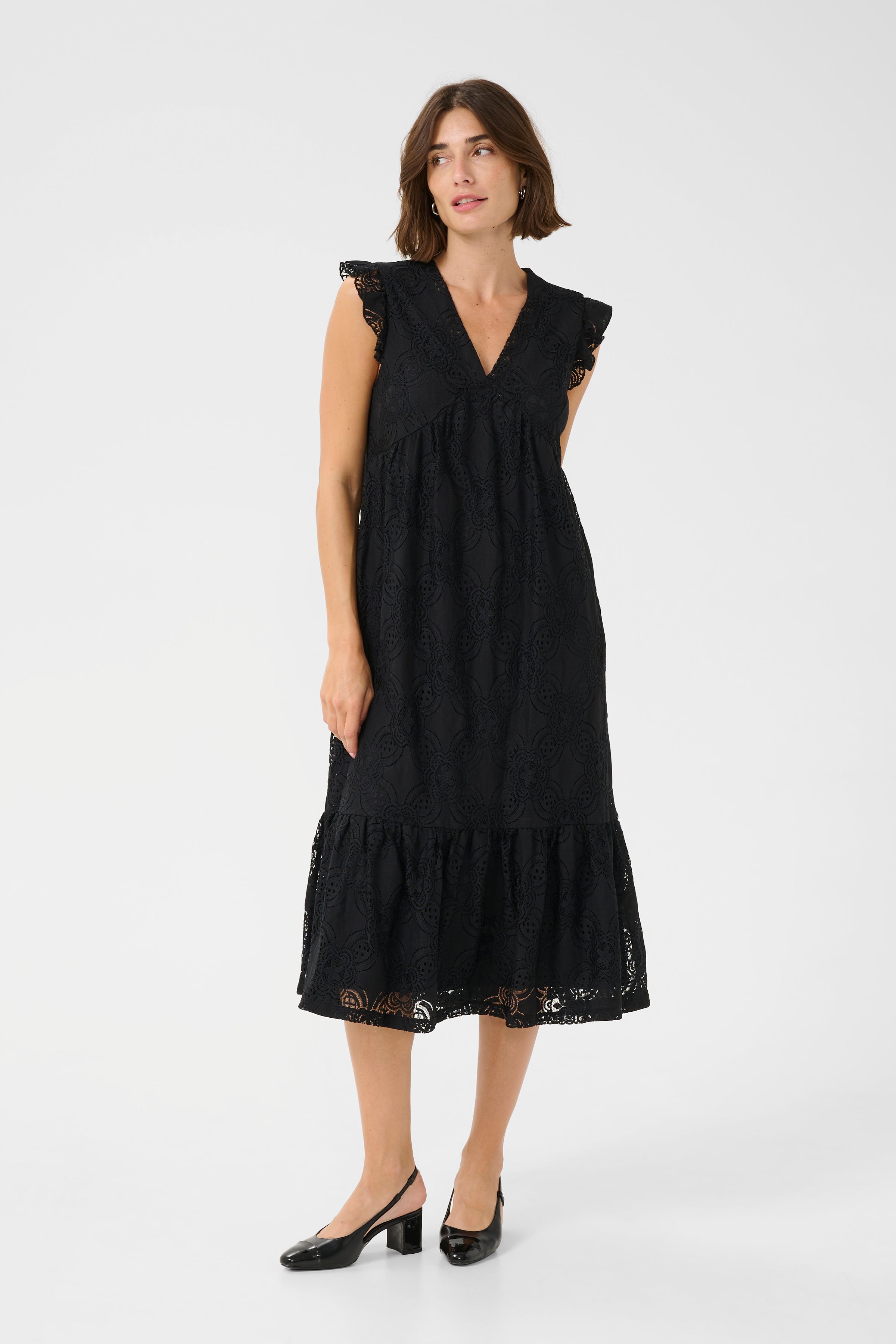 CUsigla Spetsklänning LOOKBOOK FRONT 50112216-500012