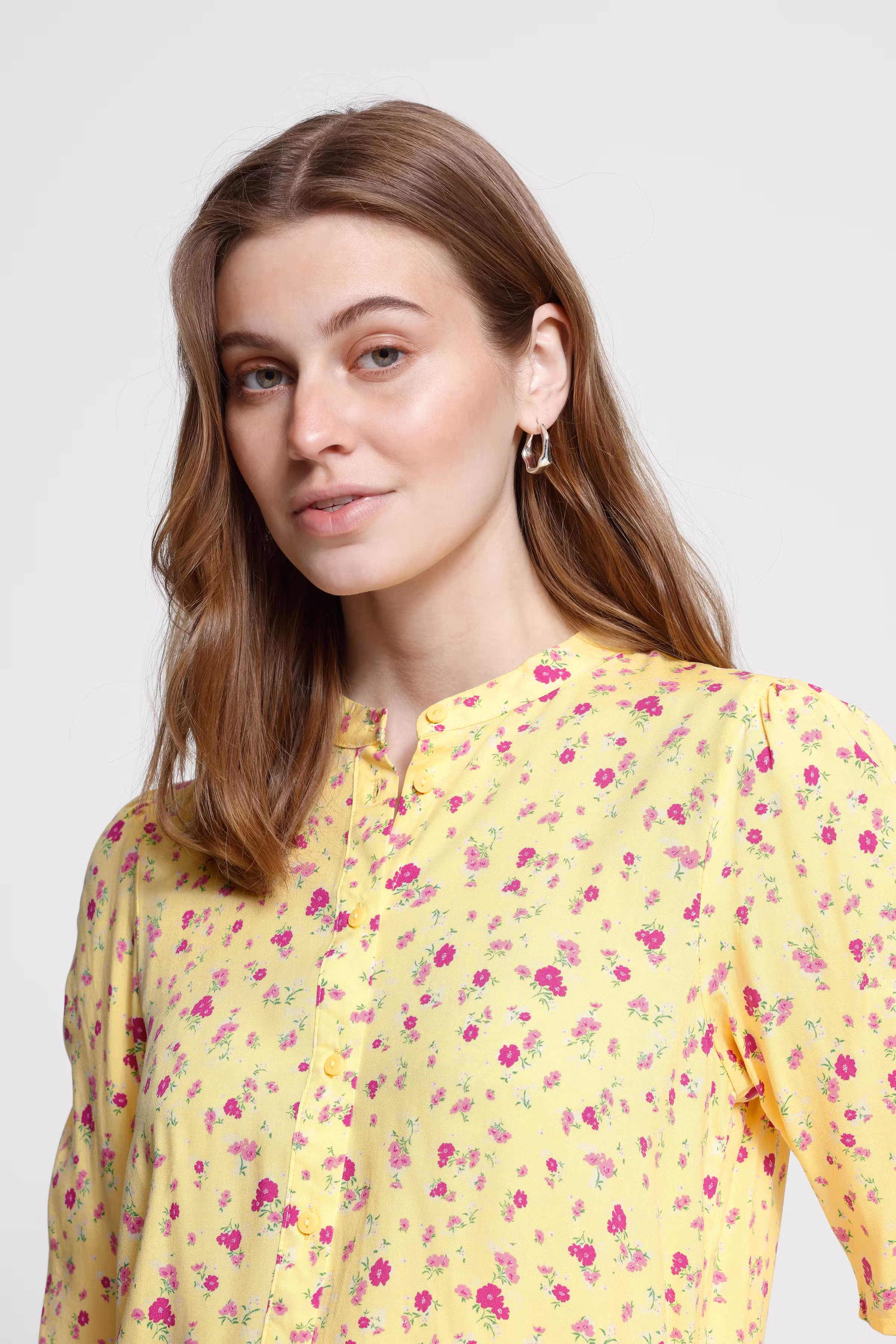 IHVERA Skjorte LOOKBOOK DETAIL 20123620-900007501