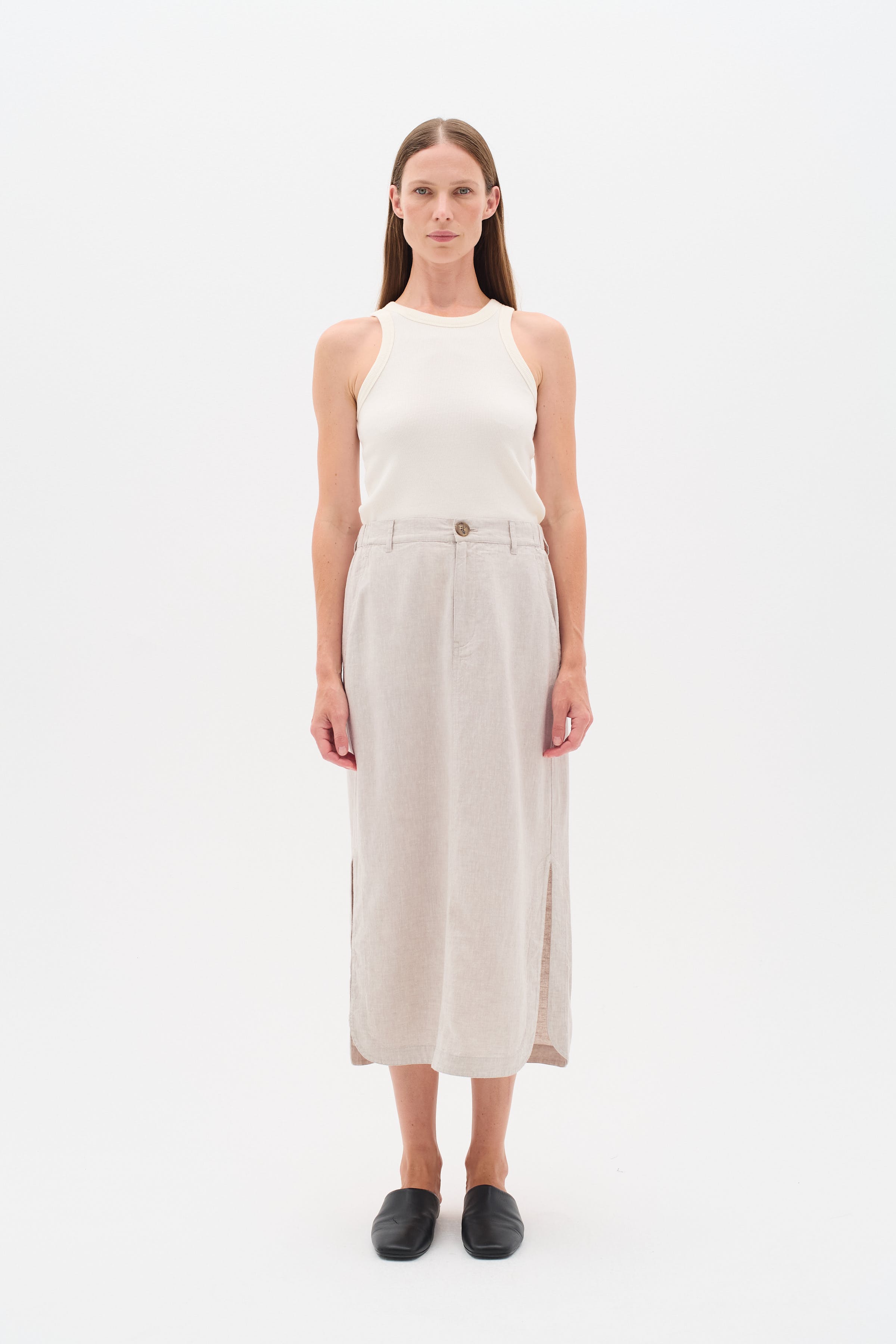 LolahIW Base Tank Top LOOKBOOK FRONT 30109343-110701