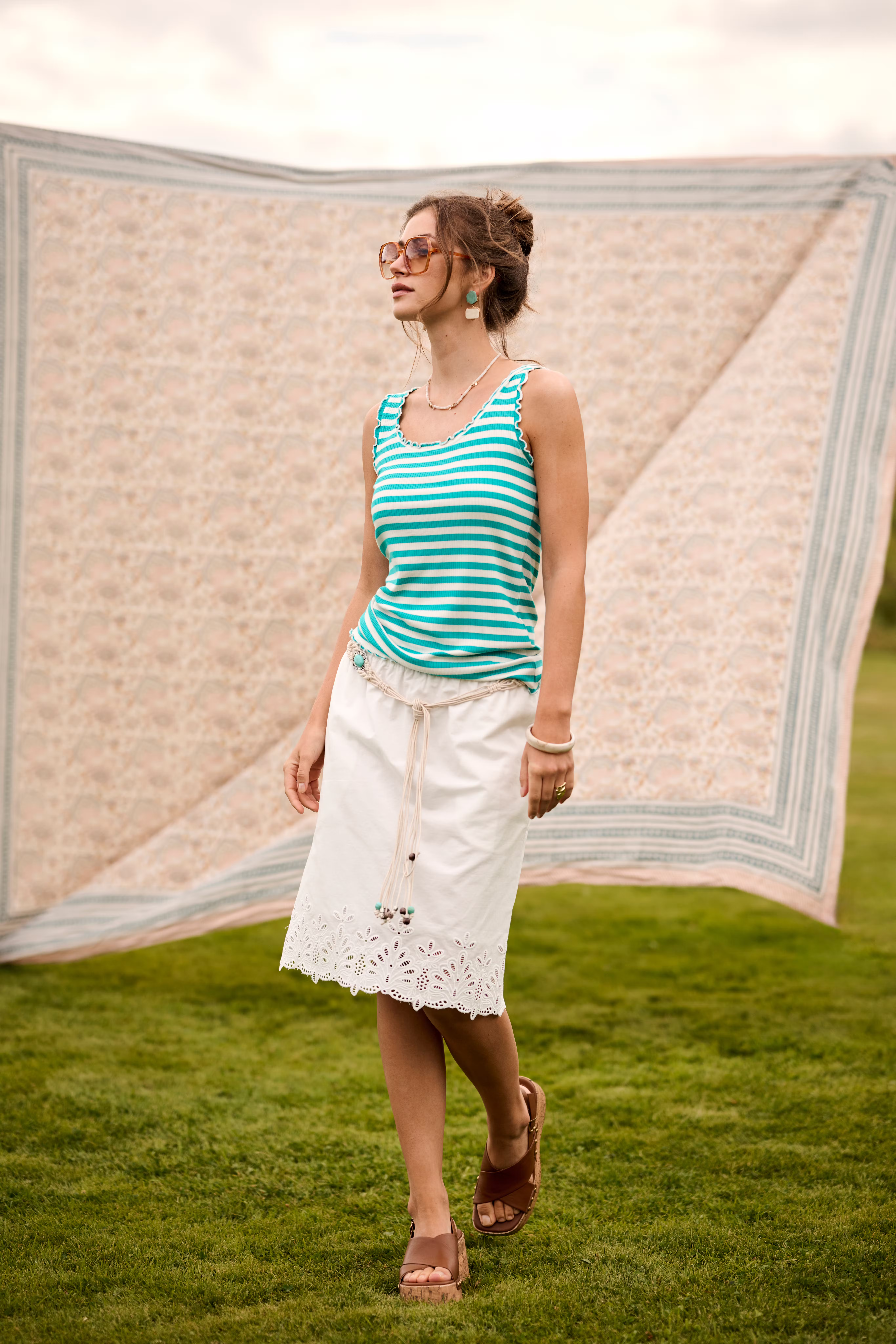 CRSelina Skirt LOCATION NONE 10614993-110602