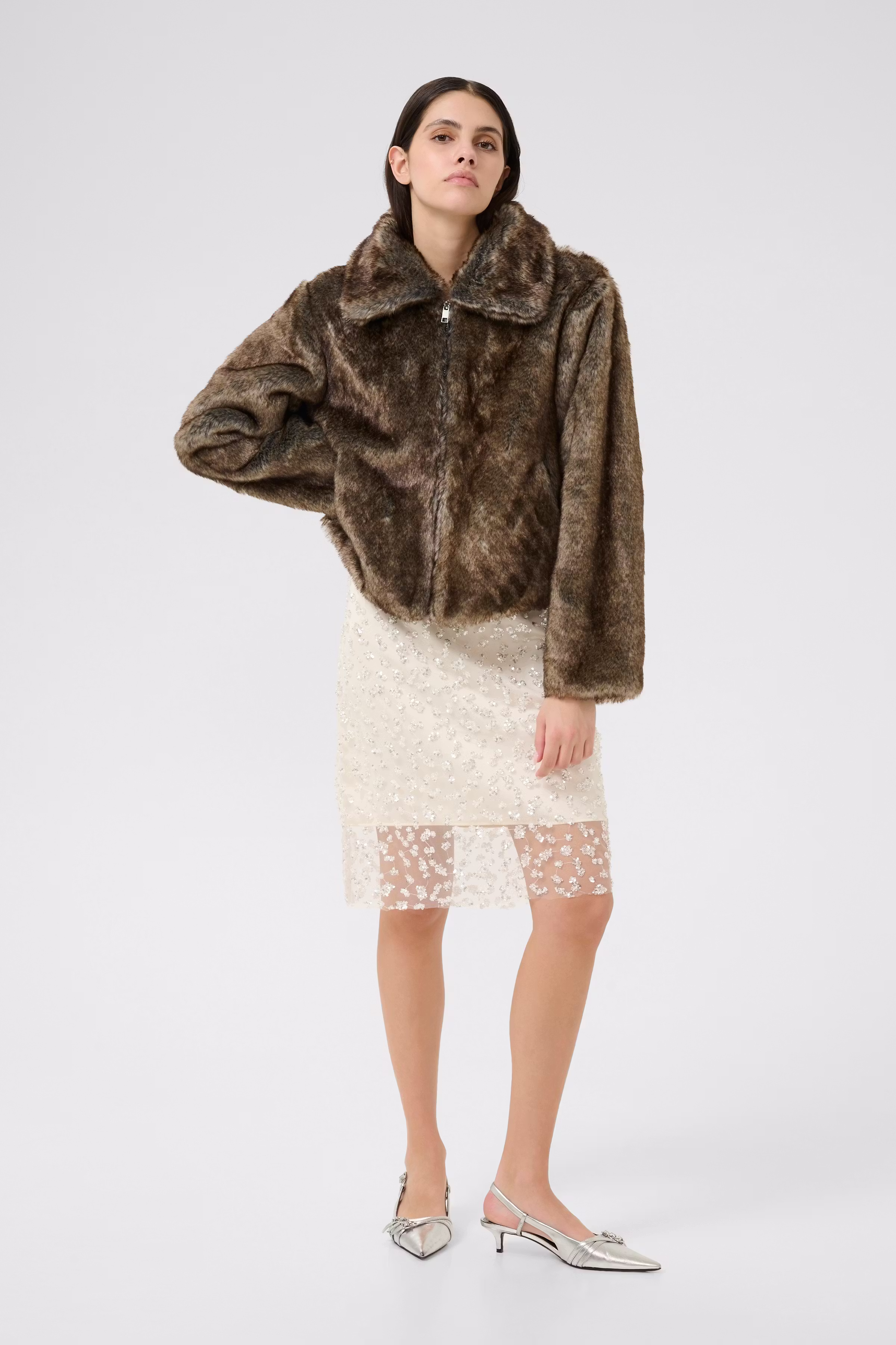 KBCarol Faux fur Mantel LOOKBOOK FRONT 10105713-181304