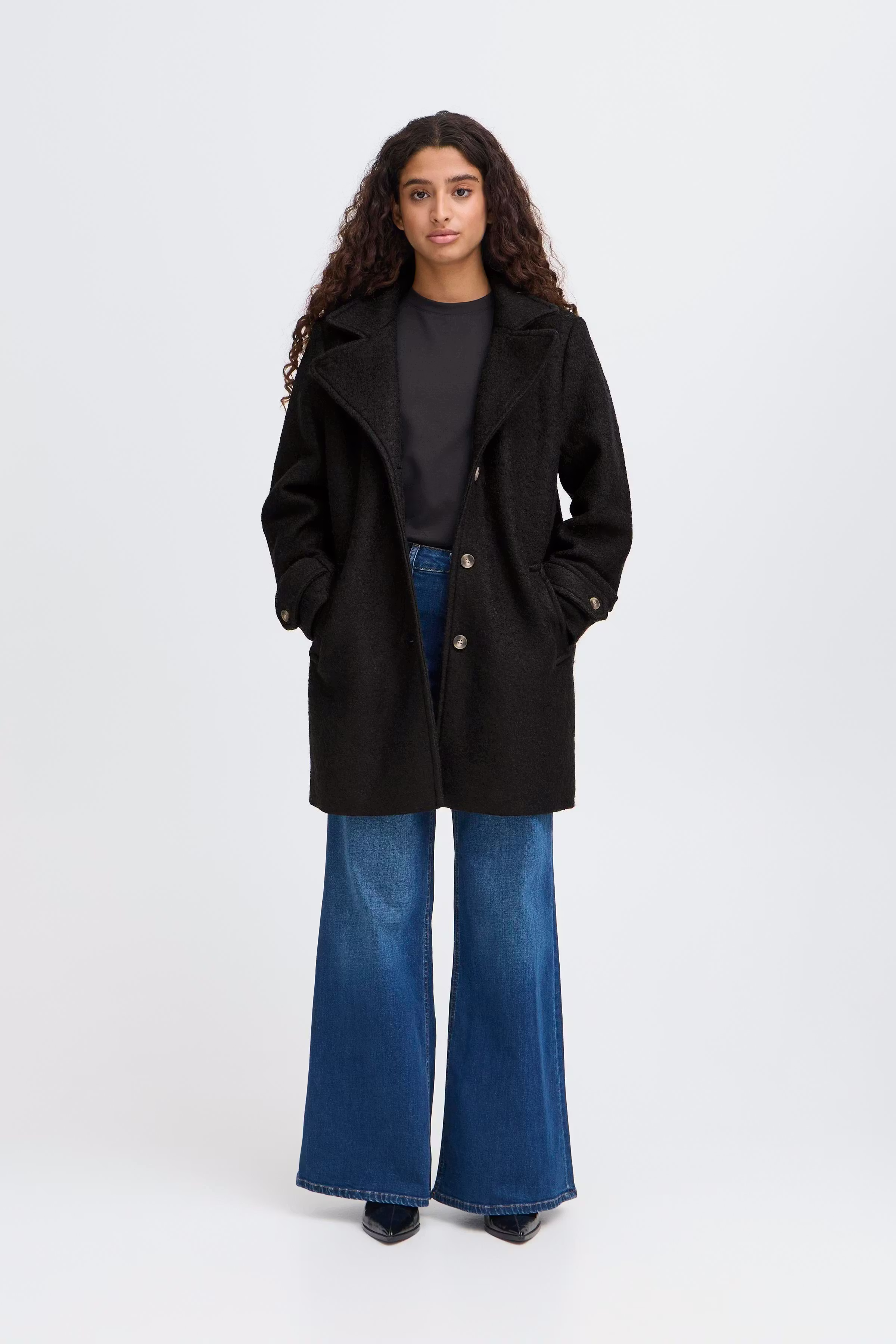 IHSTIPA Yttertøy LOOKBOOK FRONT 20123089-194008