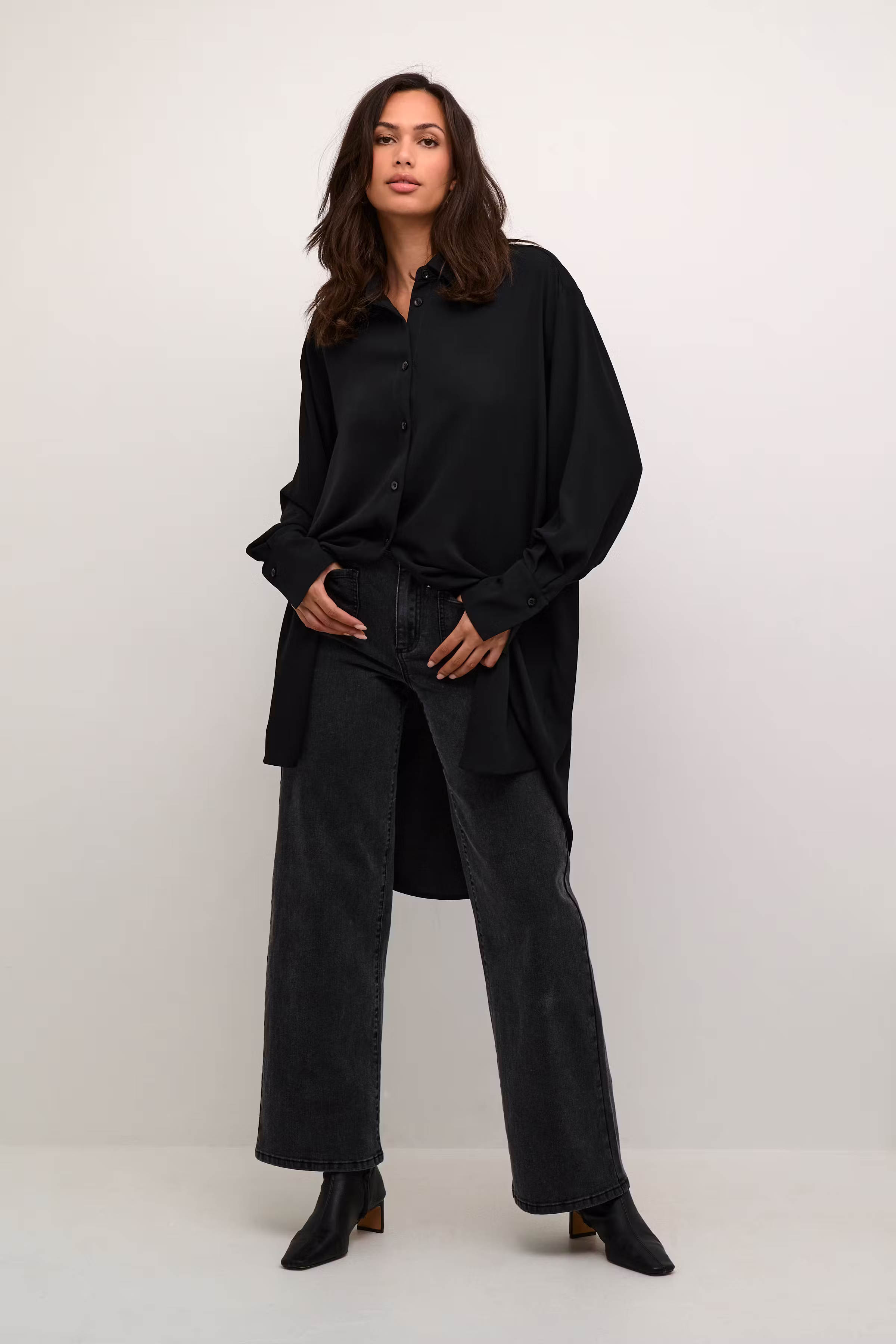 KAillis Kjol LOOKBOOK FRONT 10509160-100121