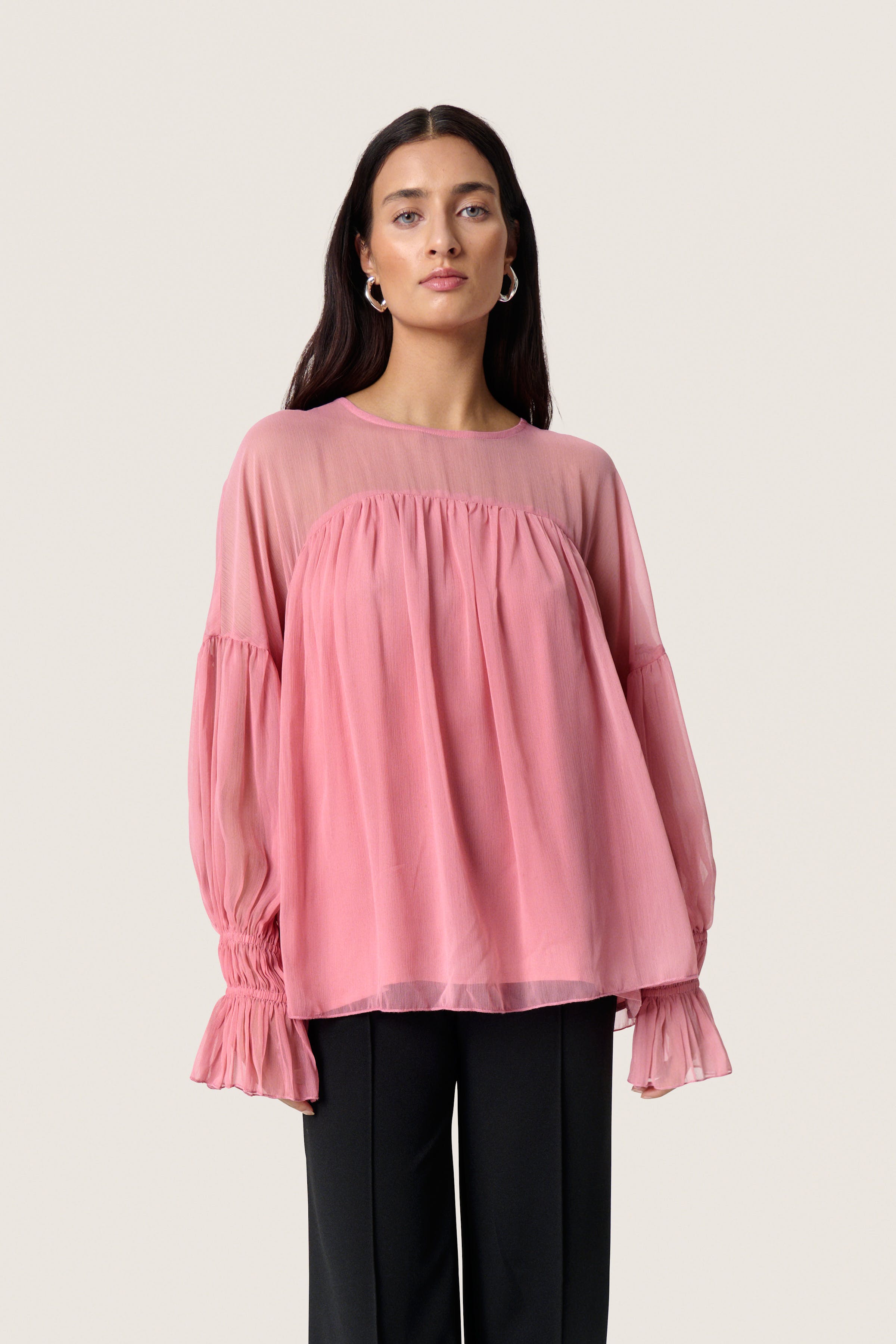 SLHarietta Blus LOOKBOOK FRONT 30408815-161712