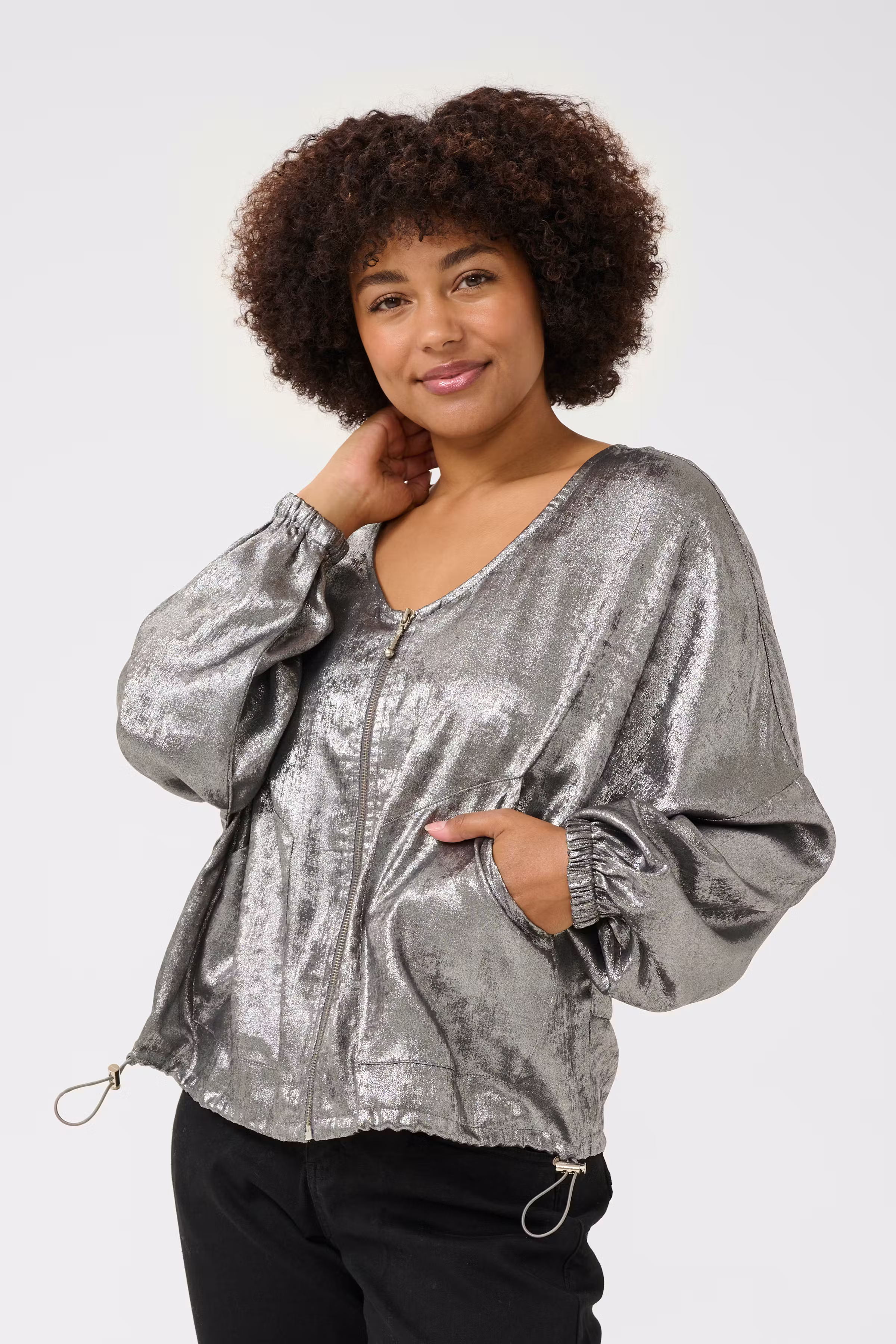 CRZamira Jakke LOOKBOOK FRONT 10613050-180201