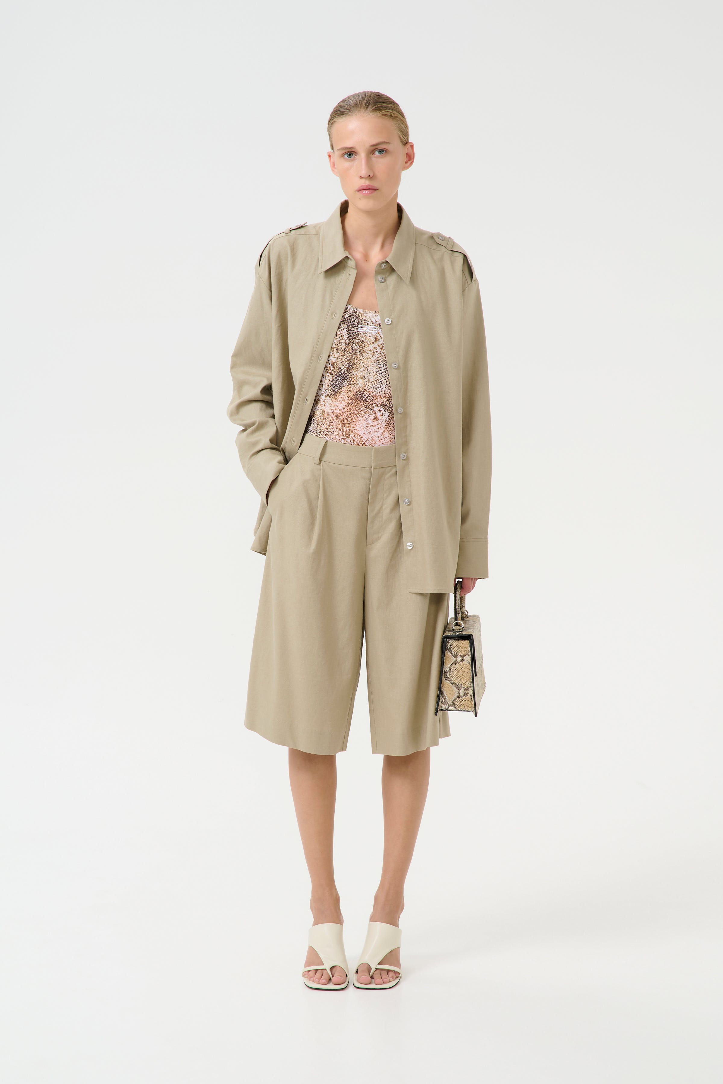 GZizza linne shorts LOOKBOOK FRONT 10910281-170510