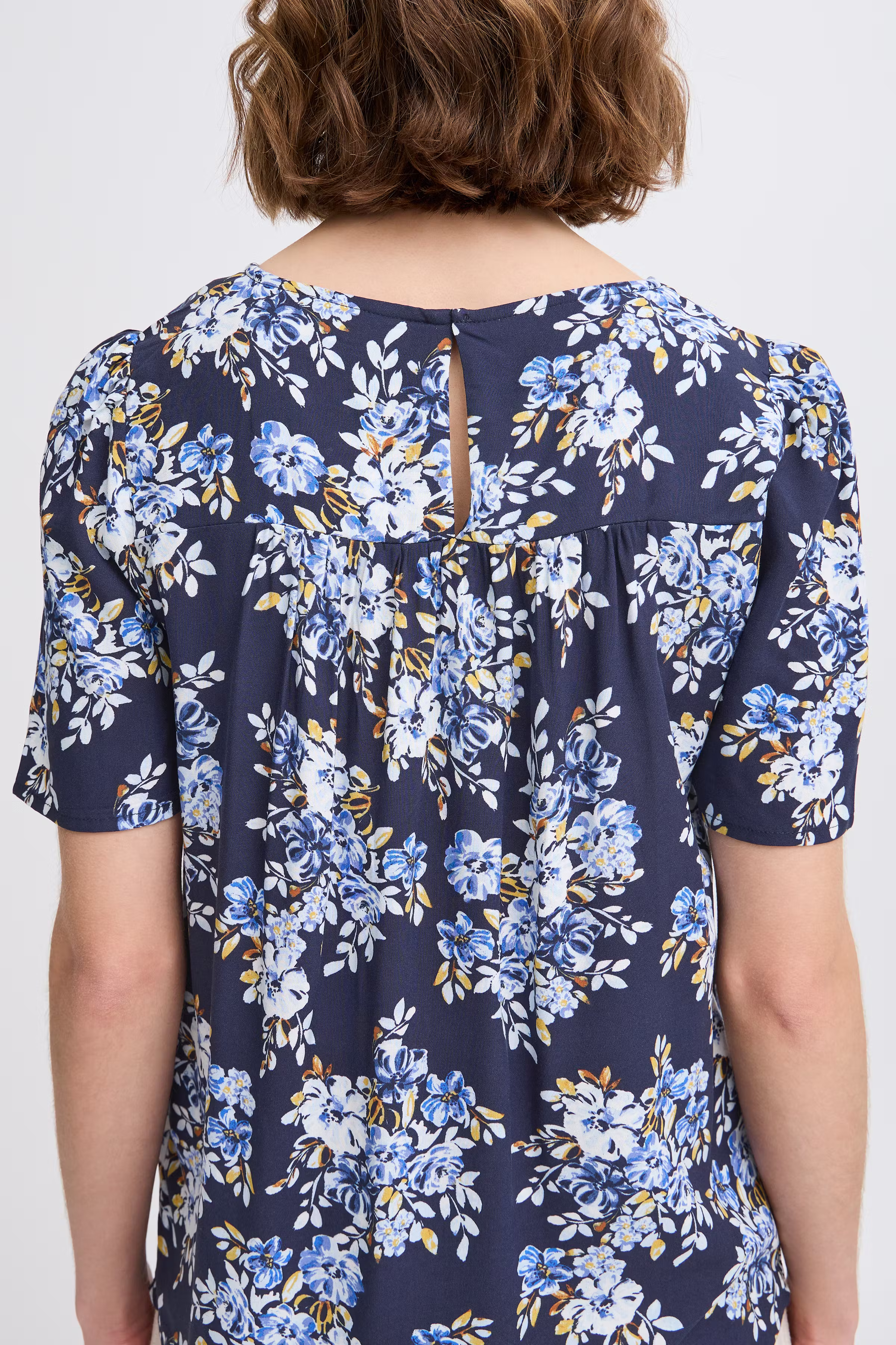 BYMMJOELLA Blouse LOOKBOOK DETAIL 20811222-204600