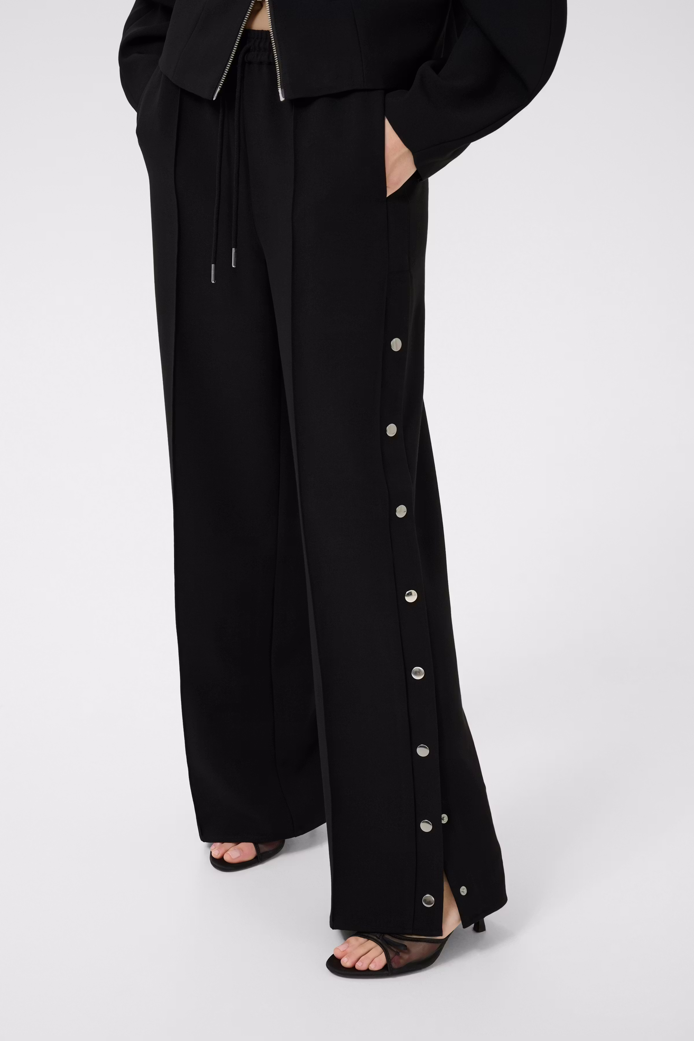 KBCodi Bukser LOOKBOOK FRONT 10105708-194008