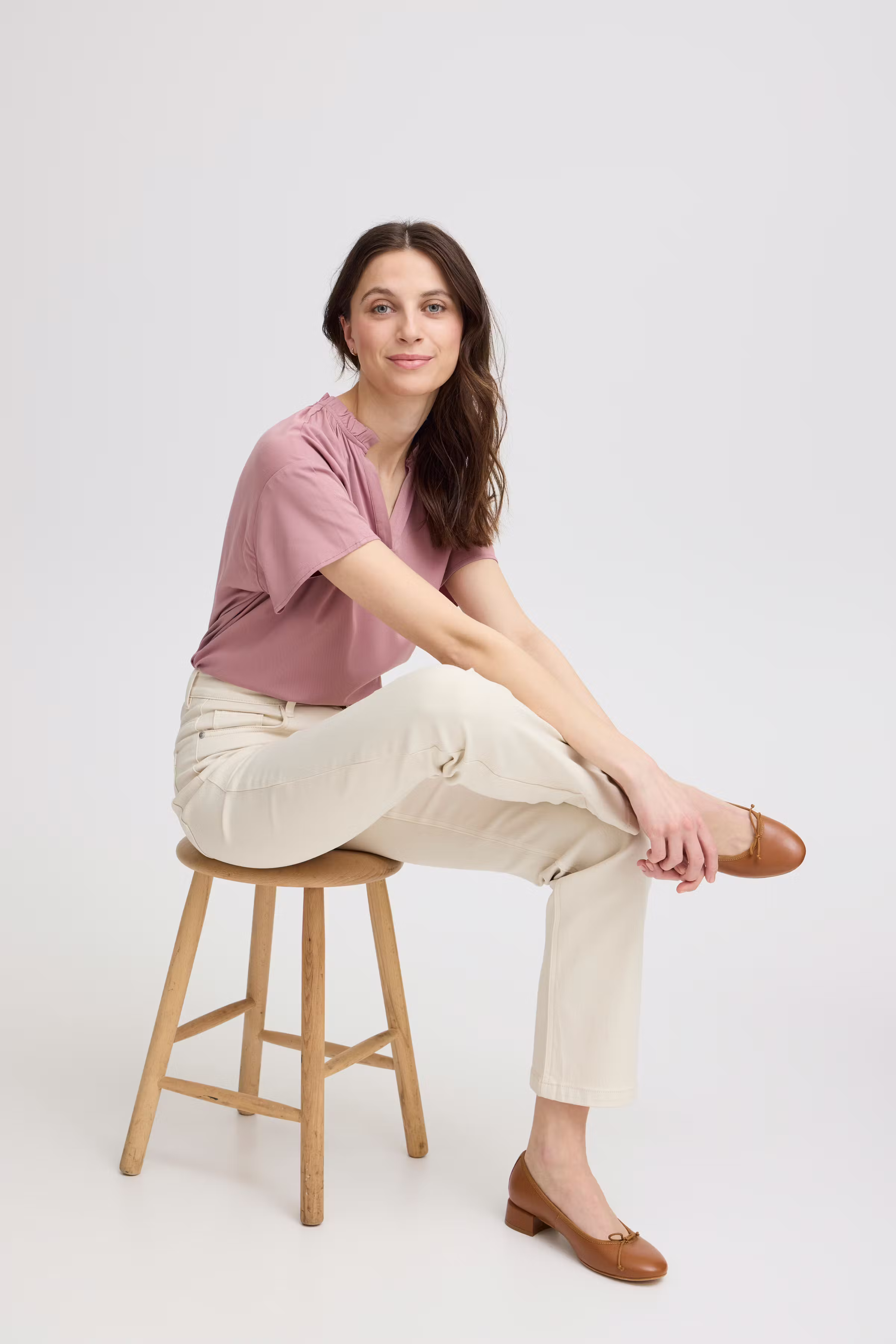 FRJUSTINA BL 1 Kortermet bluse LOOKBOOK DETAIL 20615311-171512