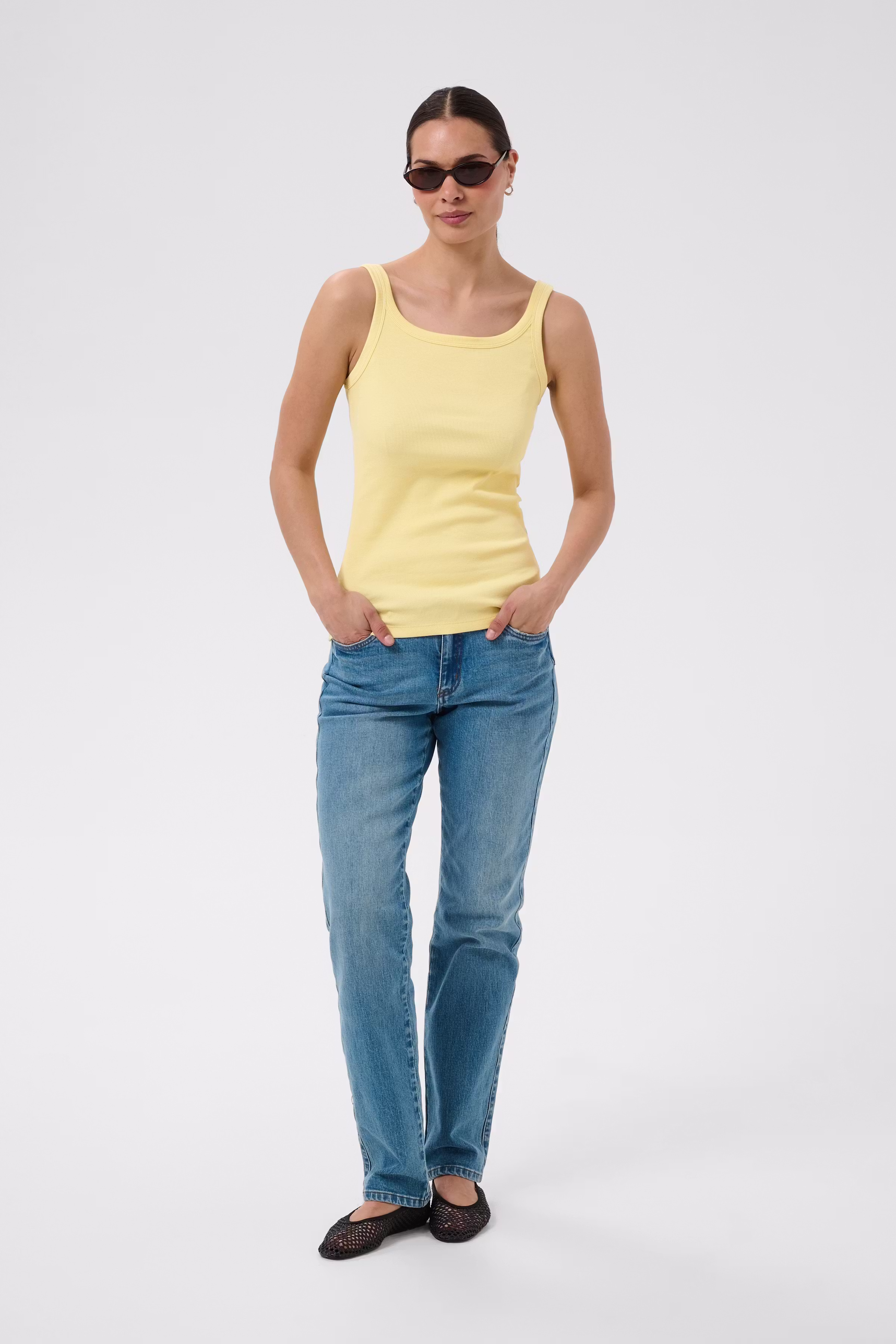 KAcarna Top LOOKBOOK FRONT 10507348-130822