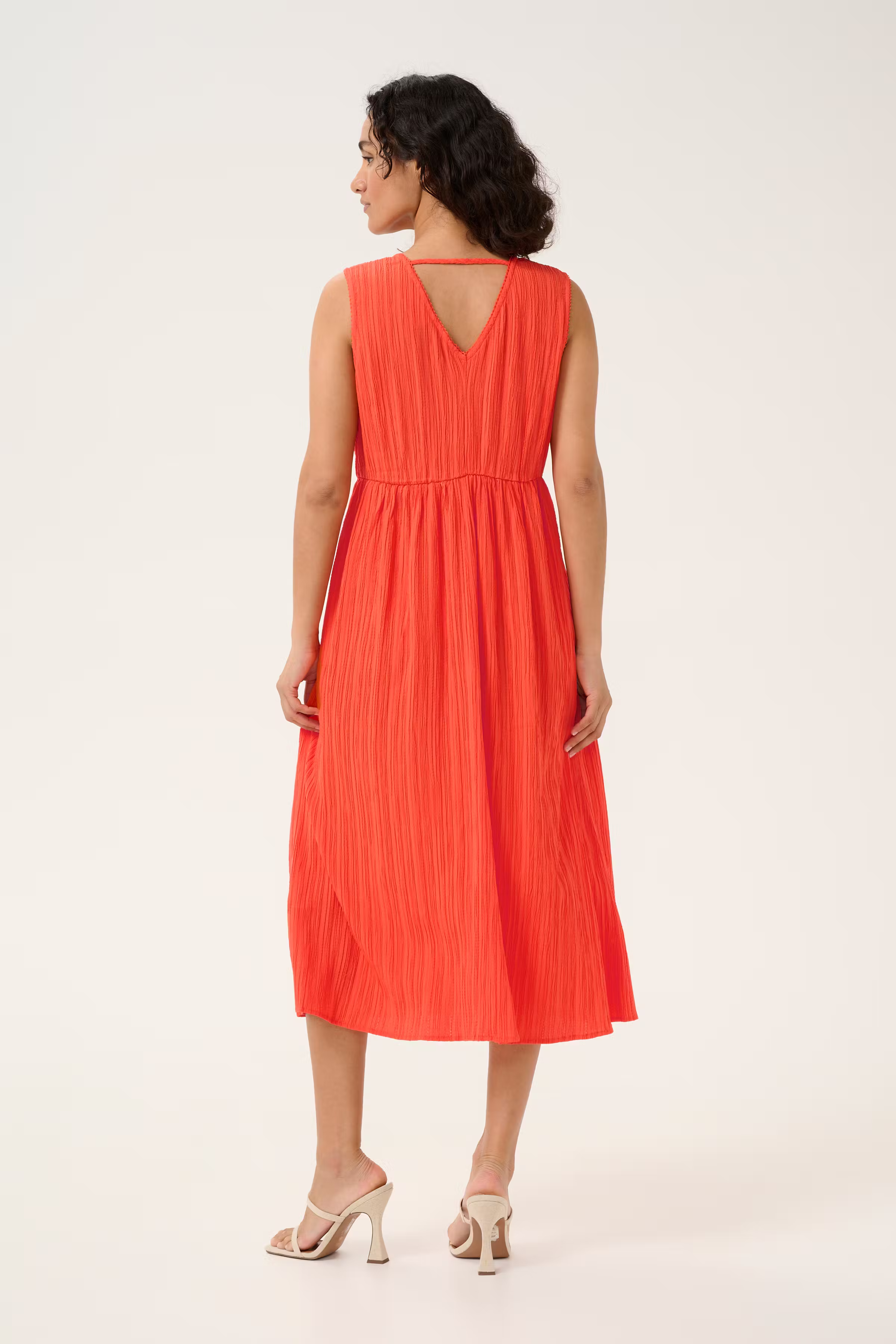 CRSilje Robe LOOKBOOK BACK 10612500-161462