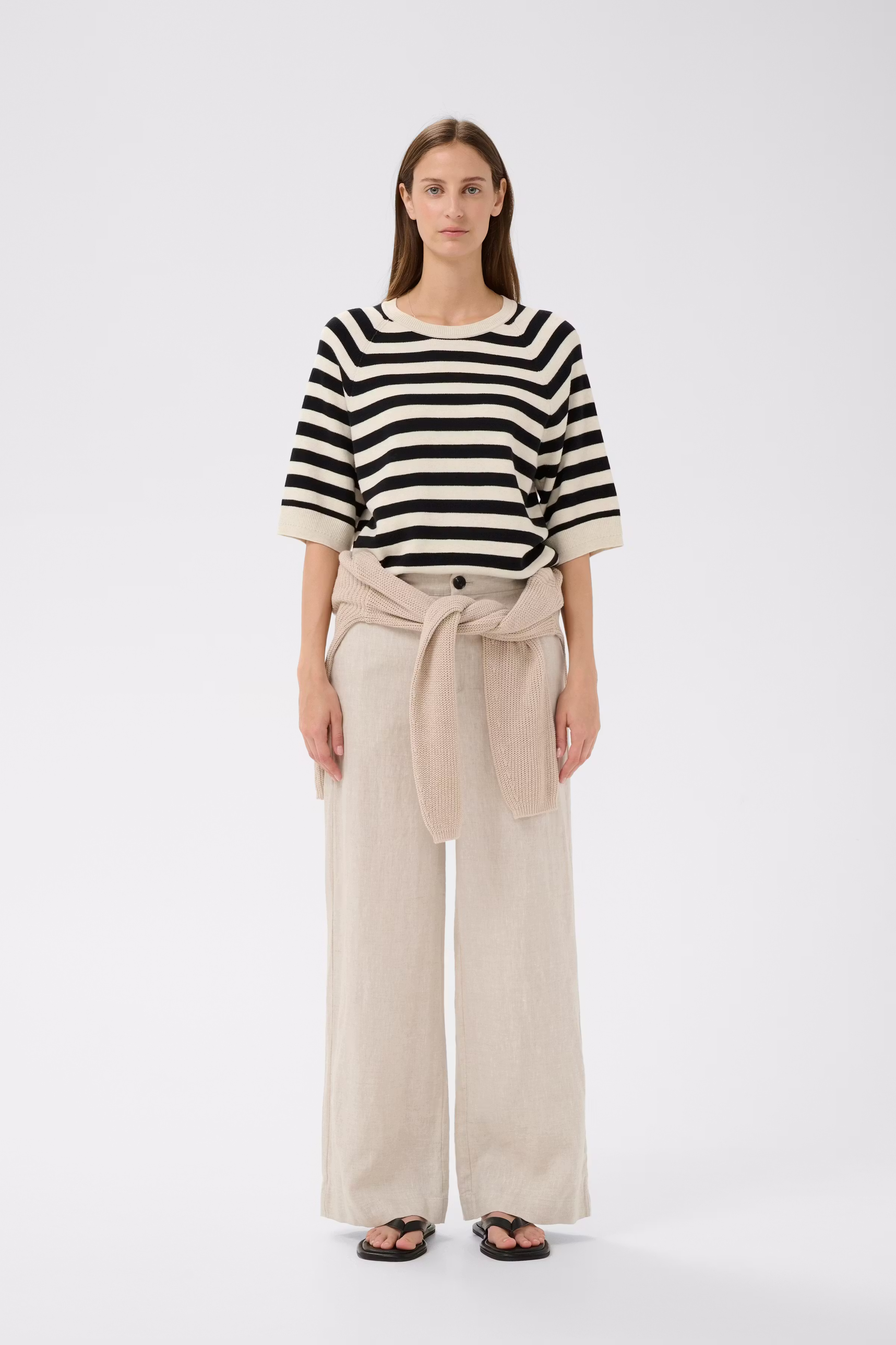 MADIEIW Tee Pullover LOOKBOOK FRONT 30112398-900006724