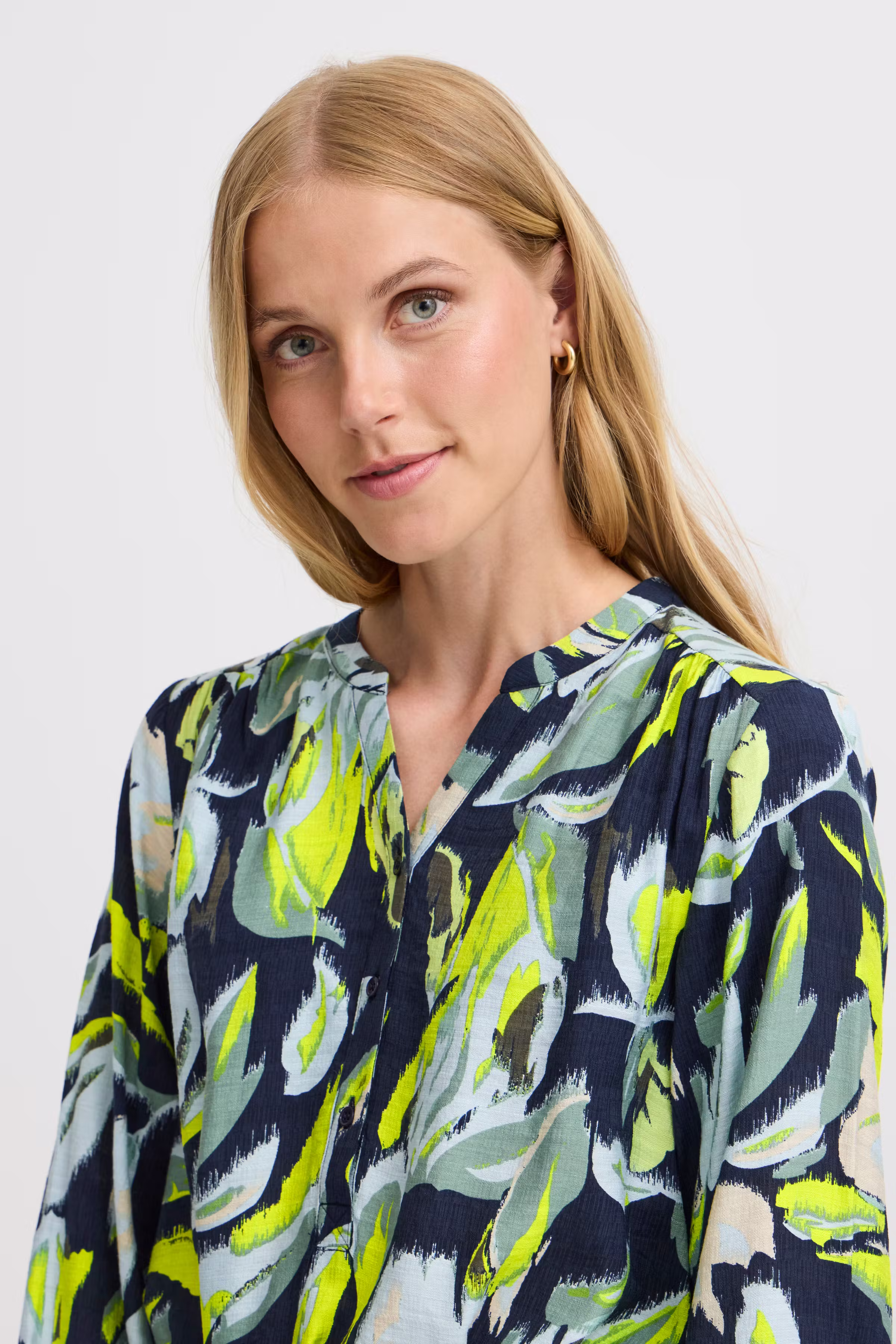 FRARIANA Kjole LOOKBOOK DETAIL 20614313-203433