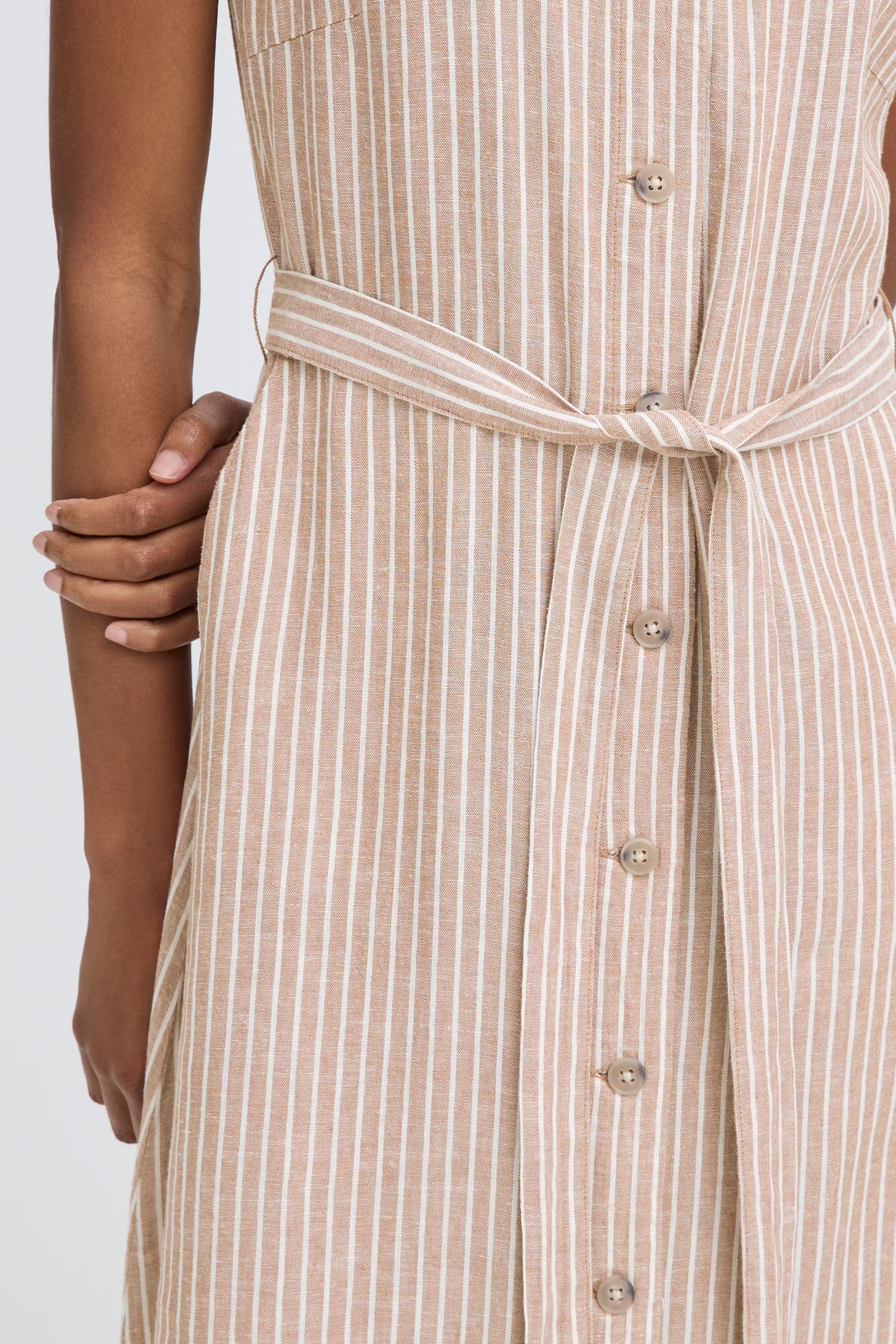 BYFALAKKA Kleid LOOKBOOK DETAIL 20818826-900006870