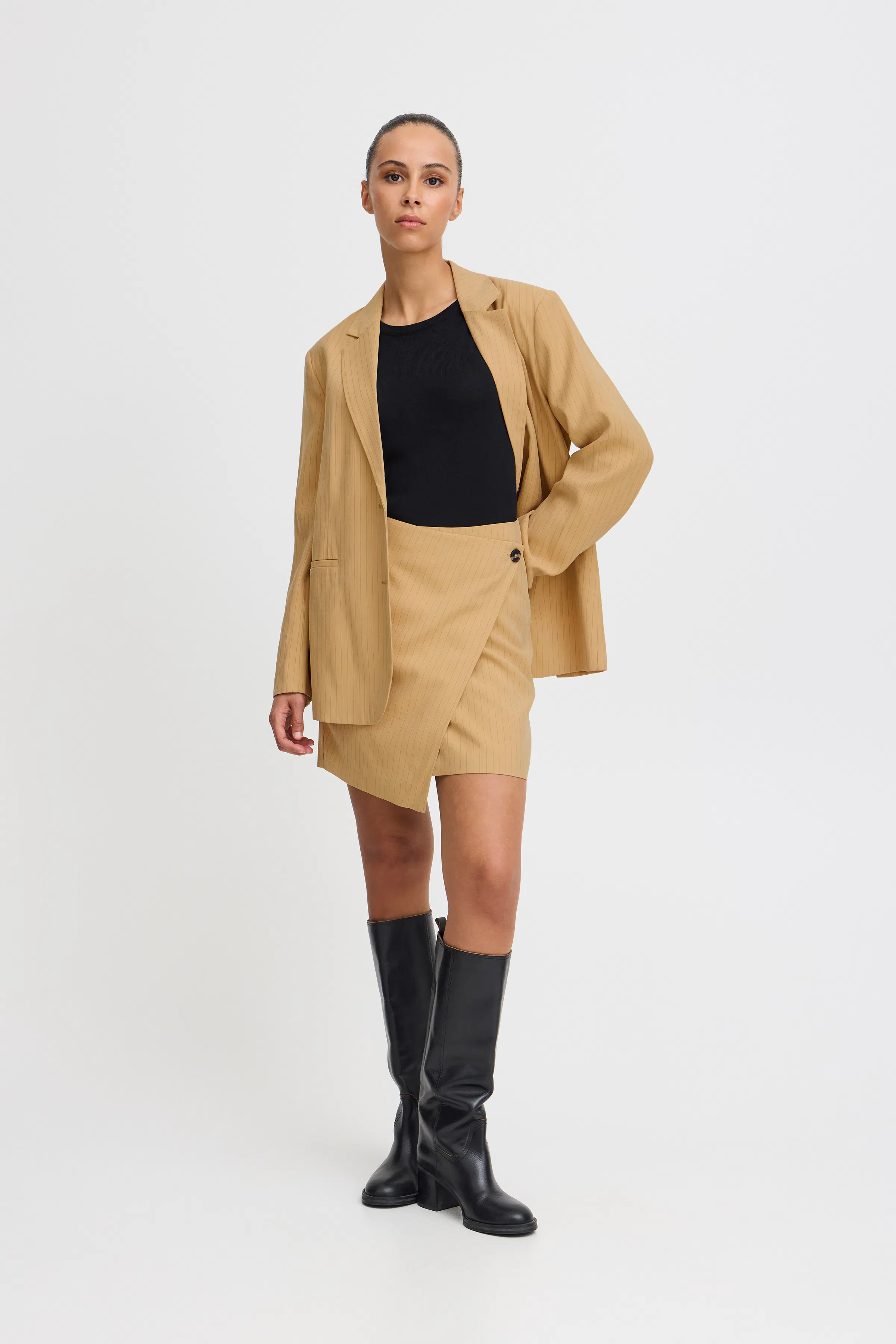 IHVALDEZ Rock LOOKBOOK FRONT 20121858-151040