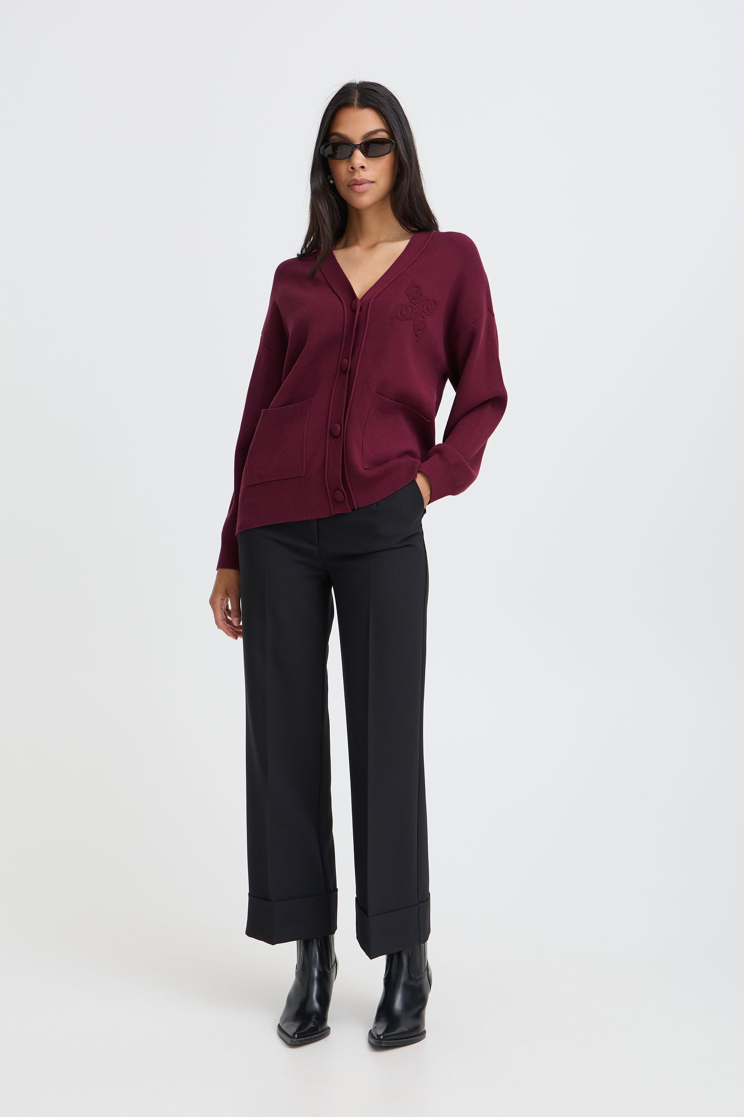 BYOTARI Cardigan LOOKBOOK FRONT 20819160-191718