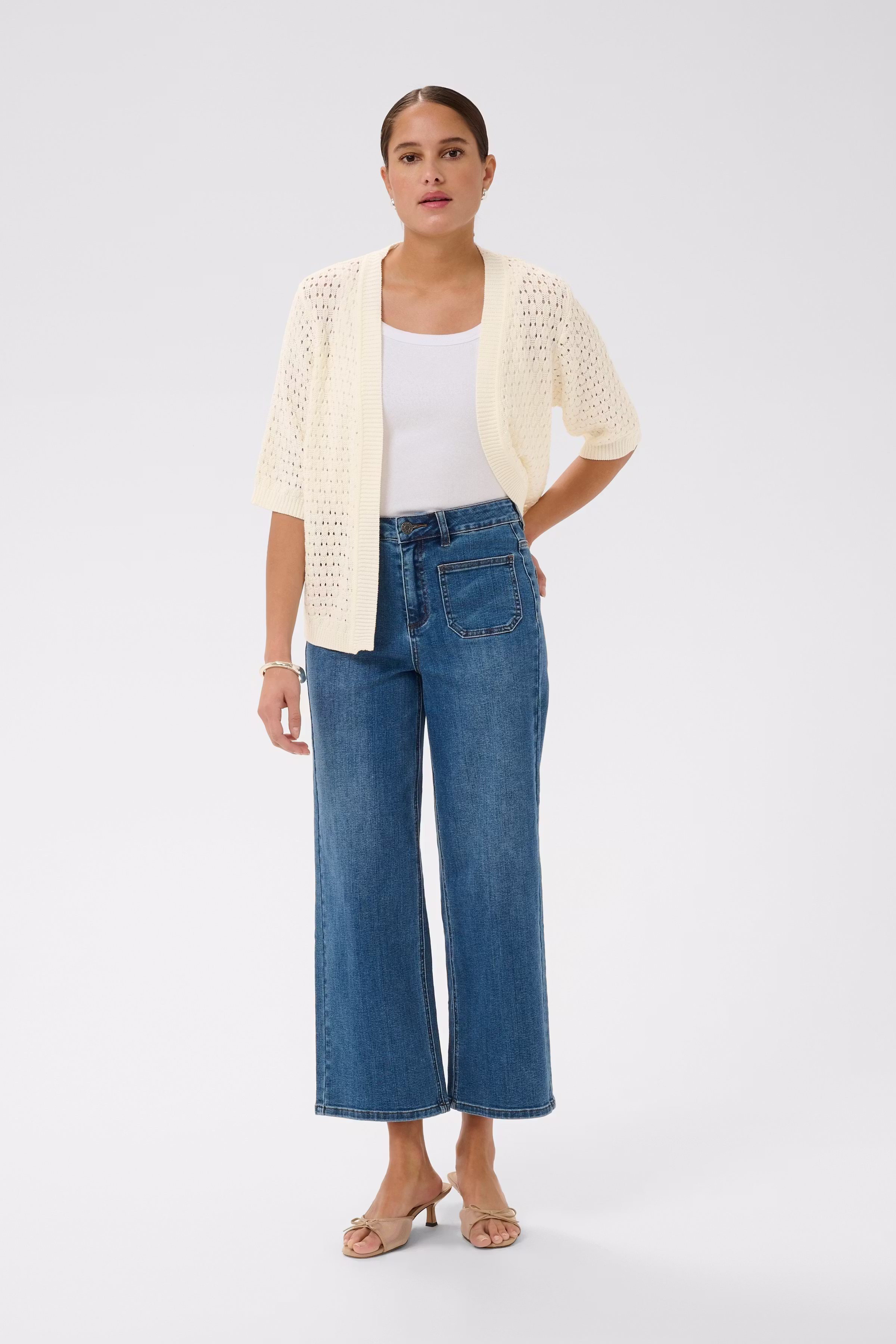 KAsilja Cardigan LOOKBOOK FRONT 10508682-110602