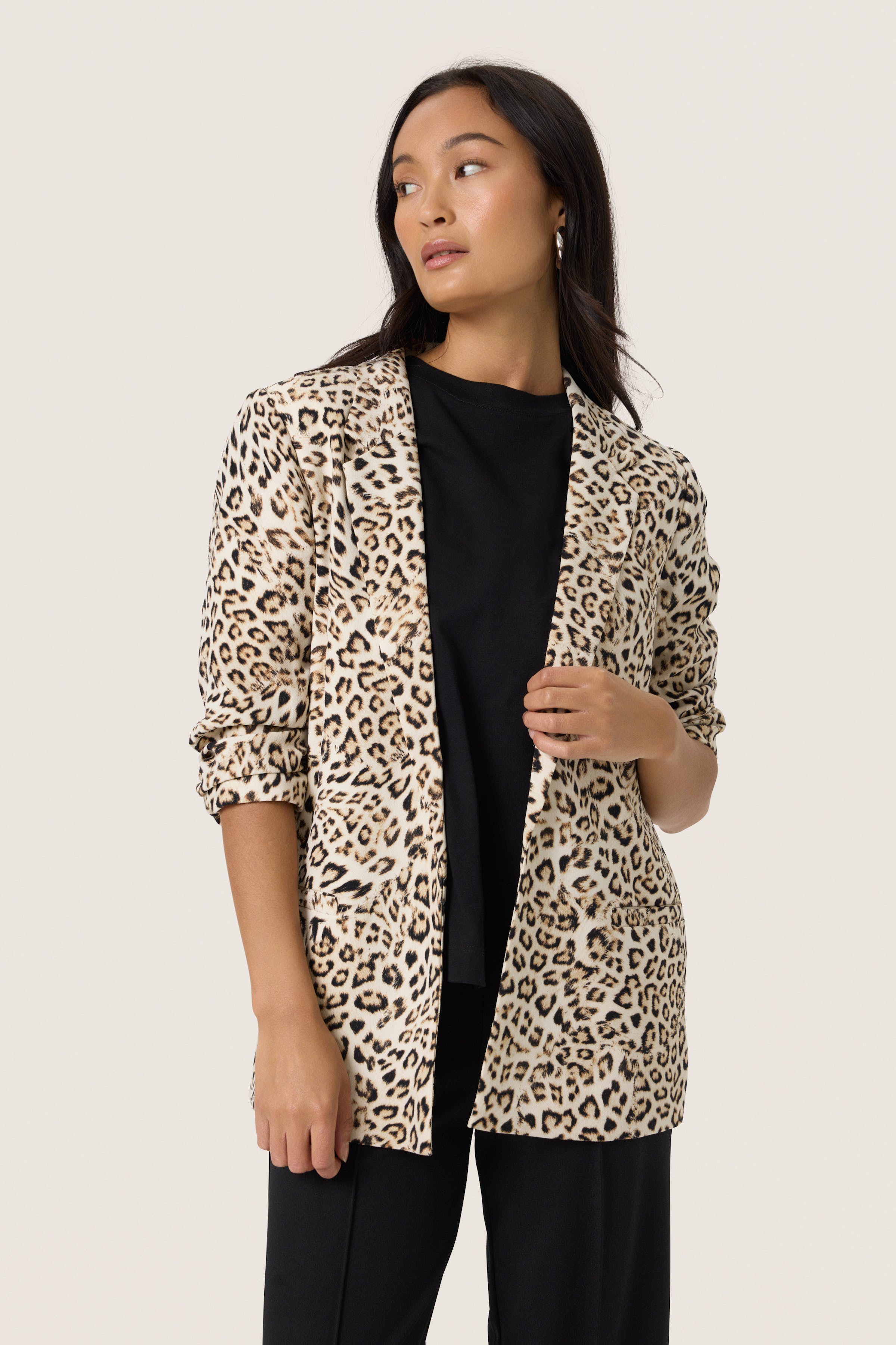 SLShirley Blazer LOOKBOOK FRONT 30405041-303941