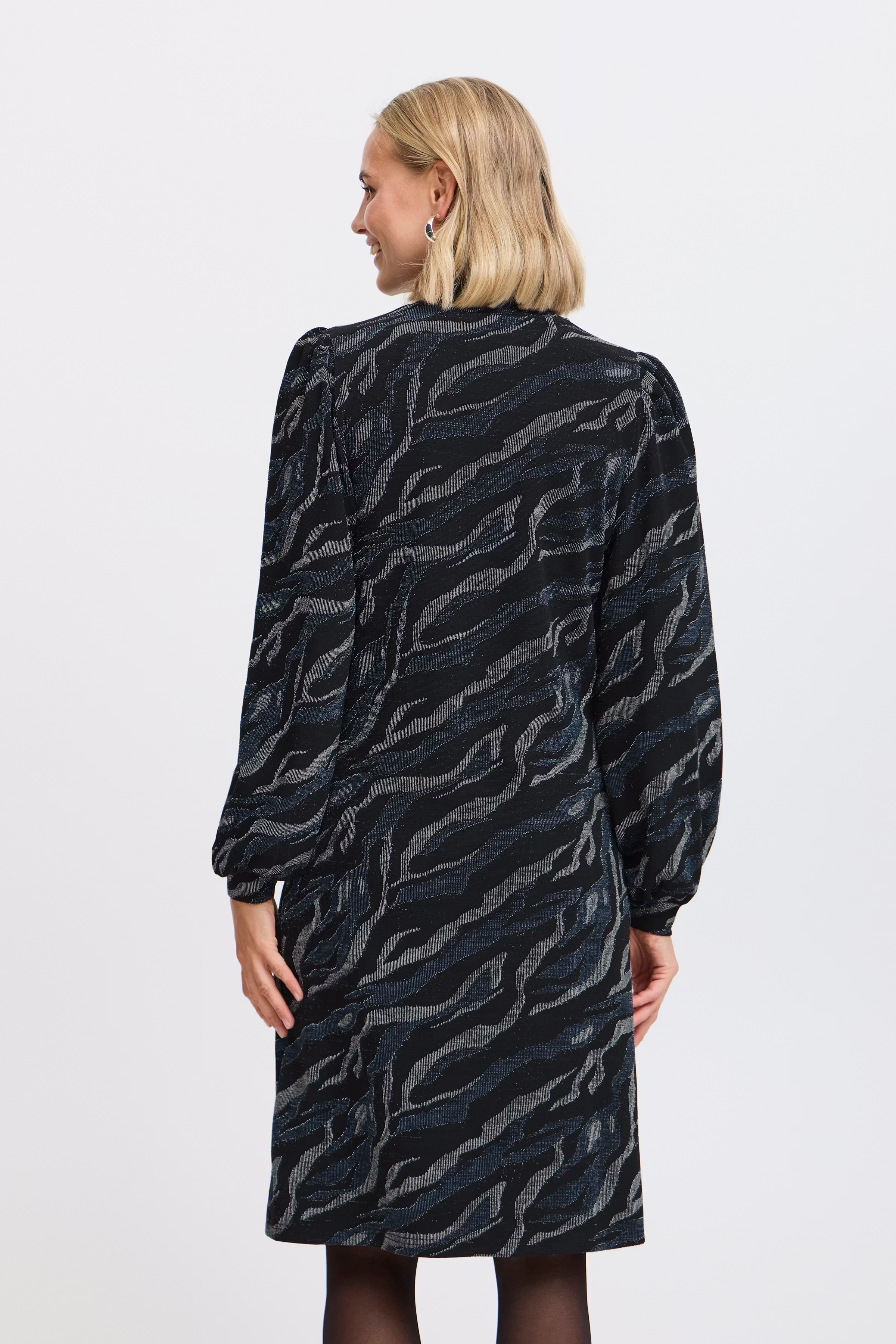 FRCALYPSO Kjole LOOKBOOK BACK 20614971-203861