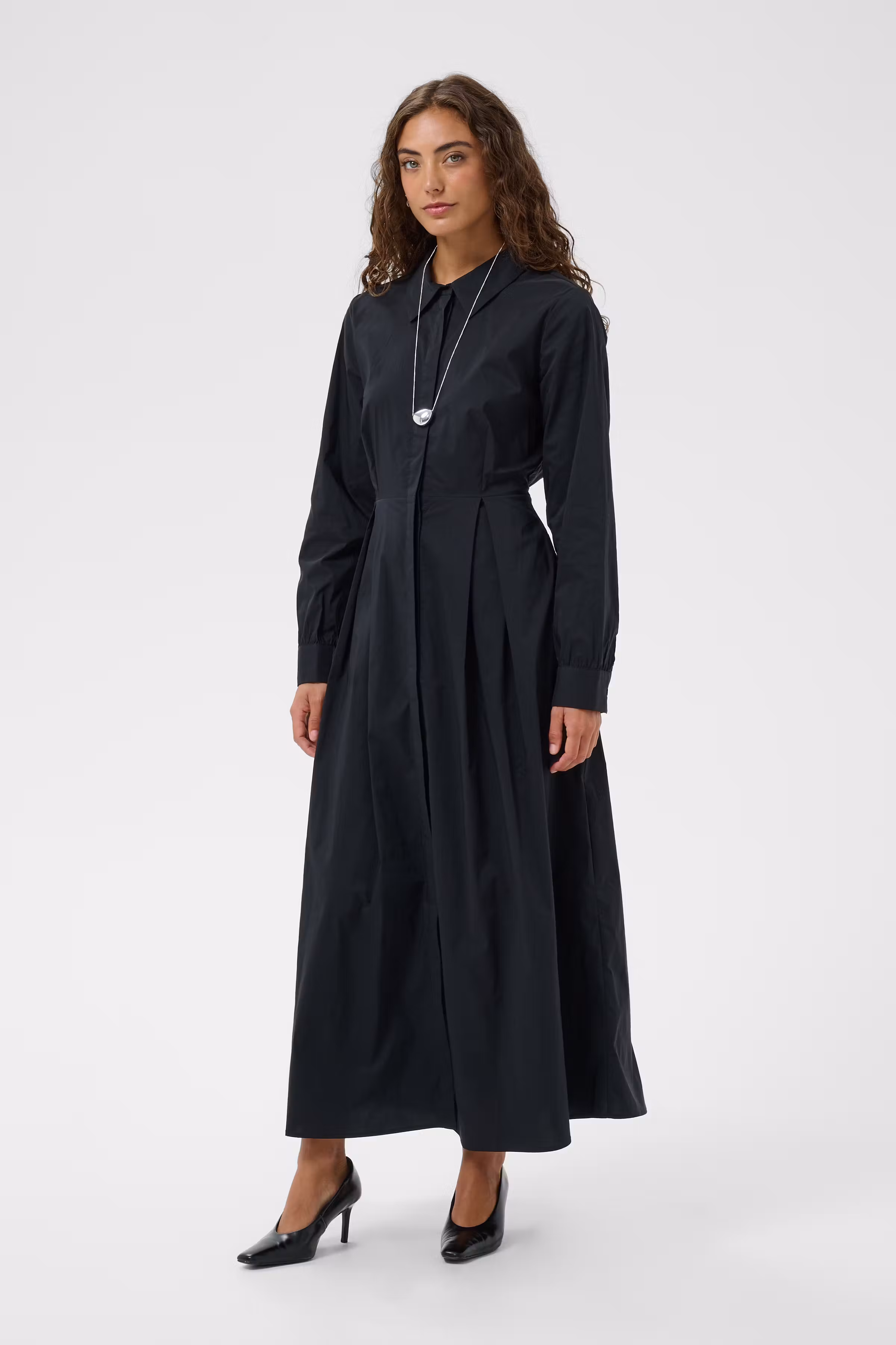 CUpernilla Kjole LOOKBOOK FRONT 50113487-500012